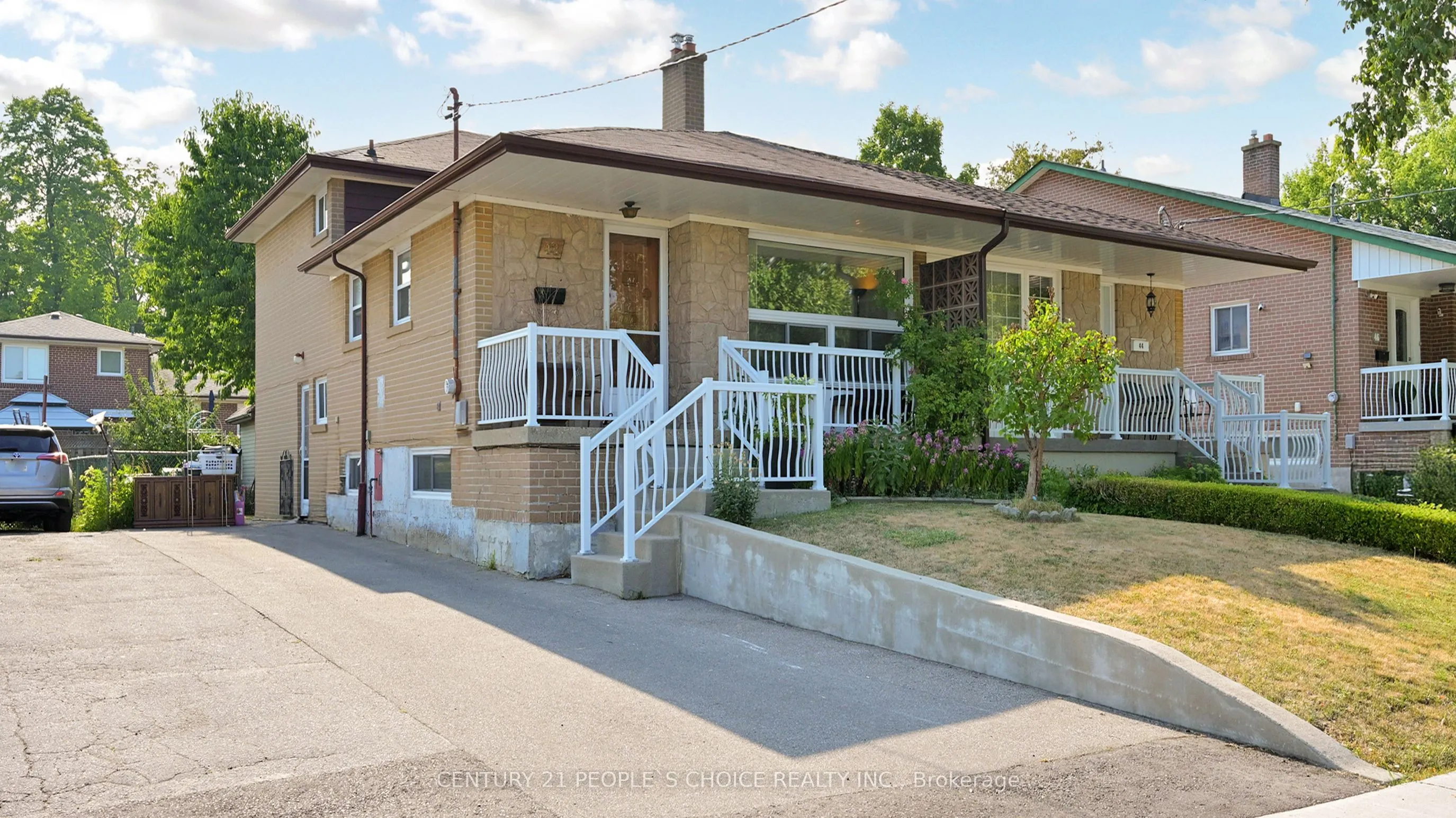 42 Clayhall Crescent