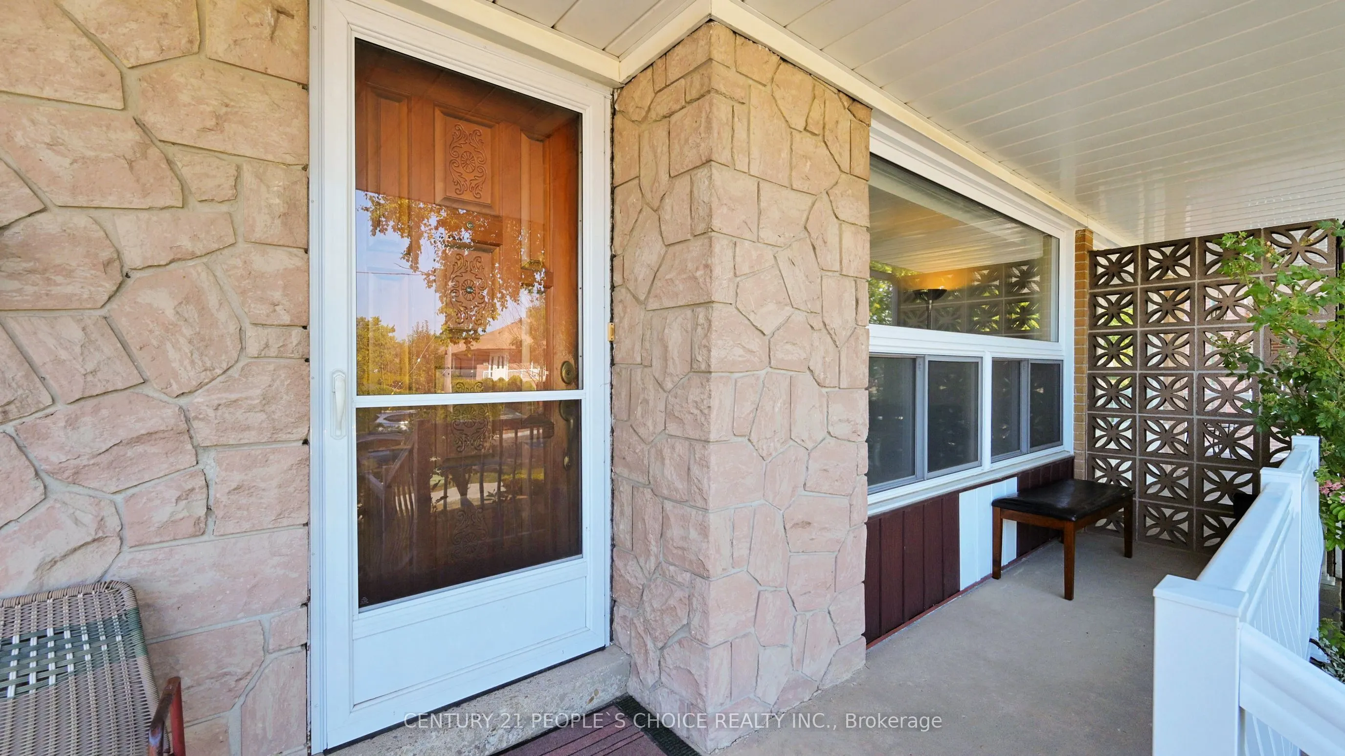 42 Clayhall Crescent