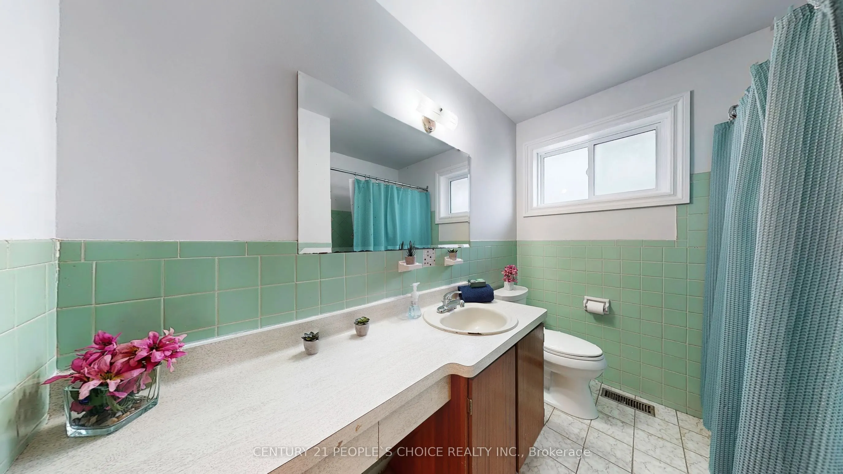 42 Clayhall Crescent