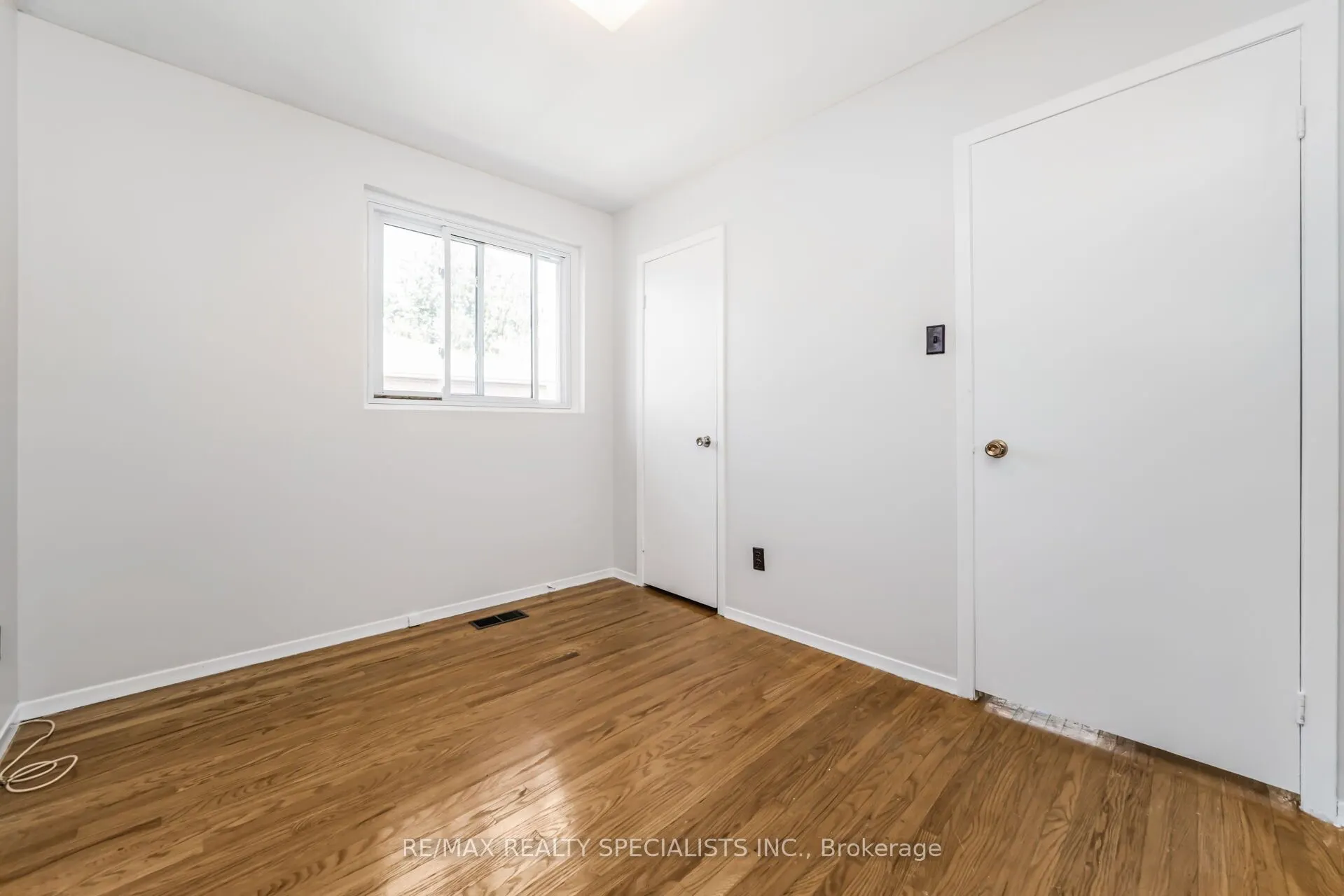 29 Edenridge Drive