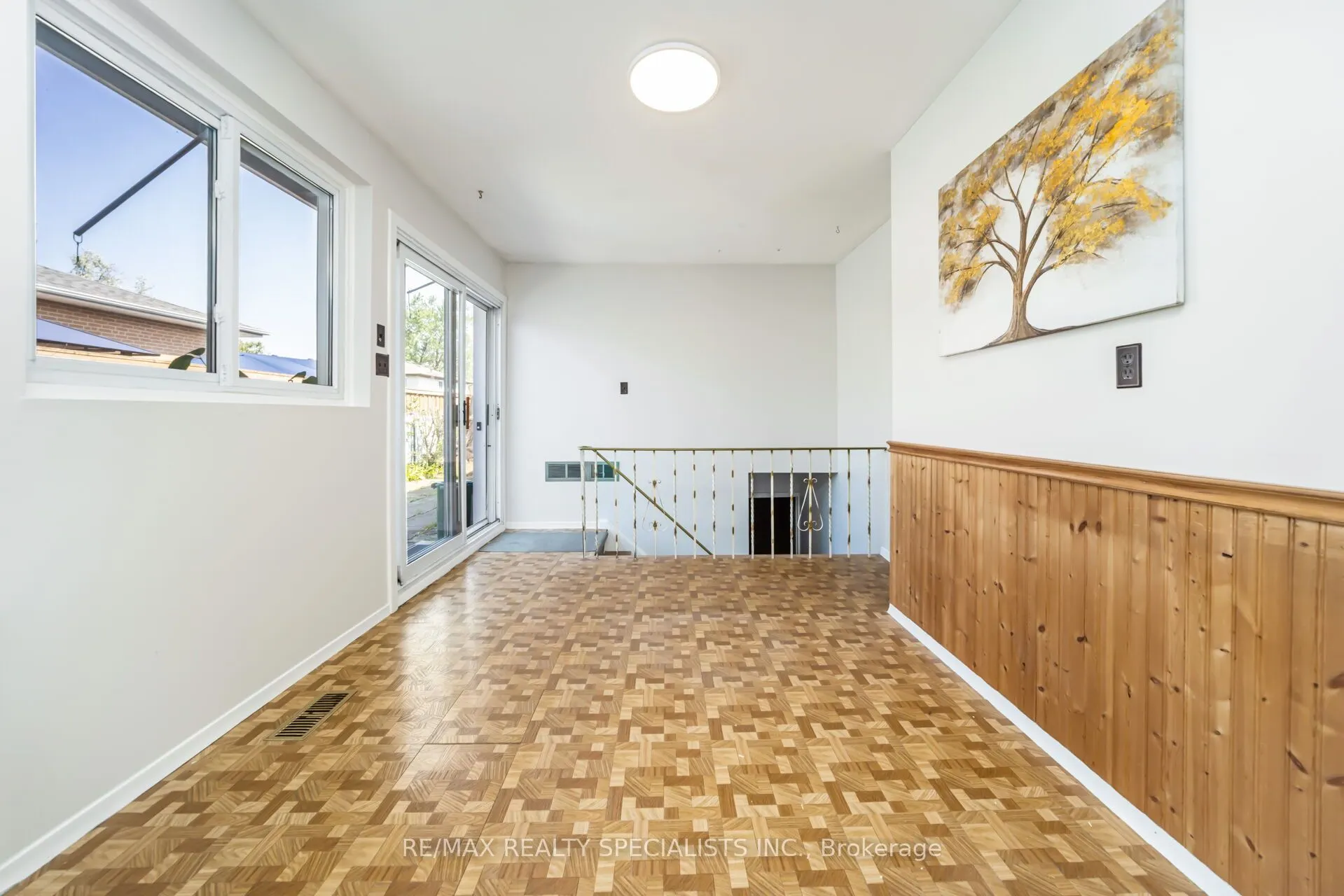 29 Edenridge Drive