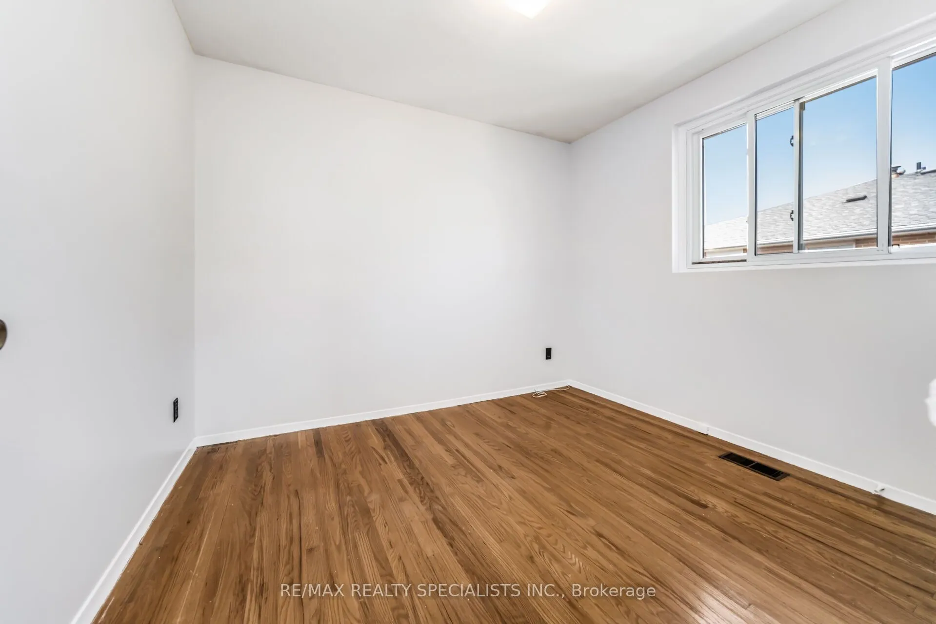29 Edenridge Drive