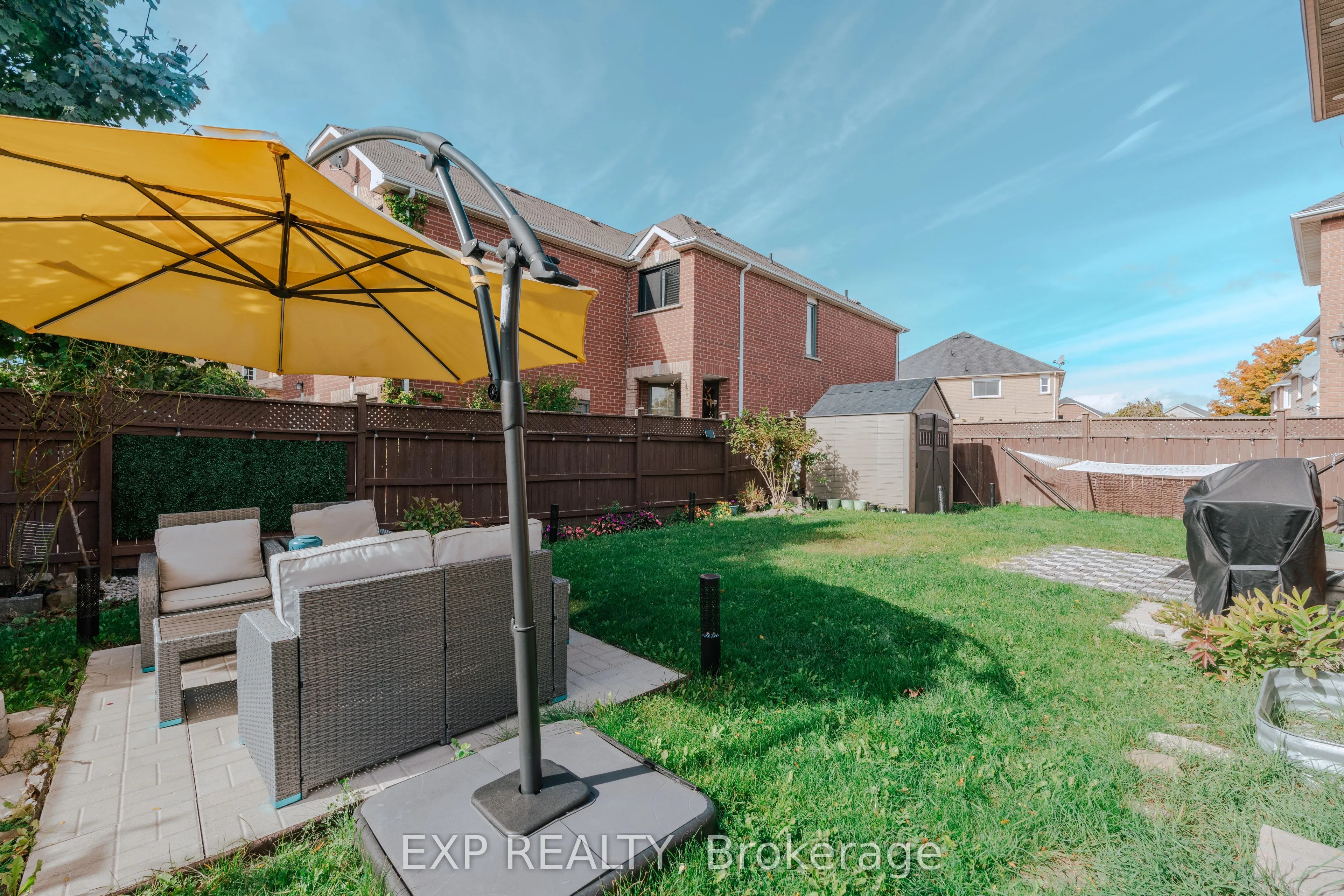 206 Drinkwater Road, #Upper