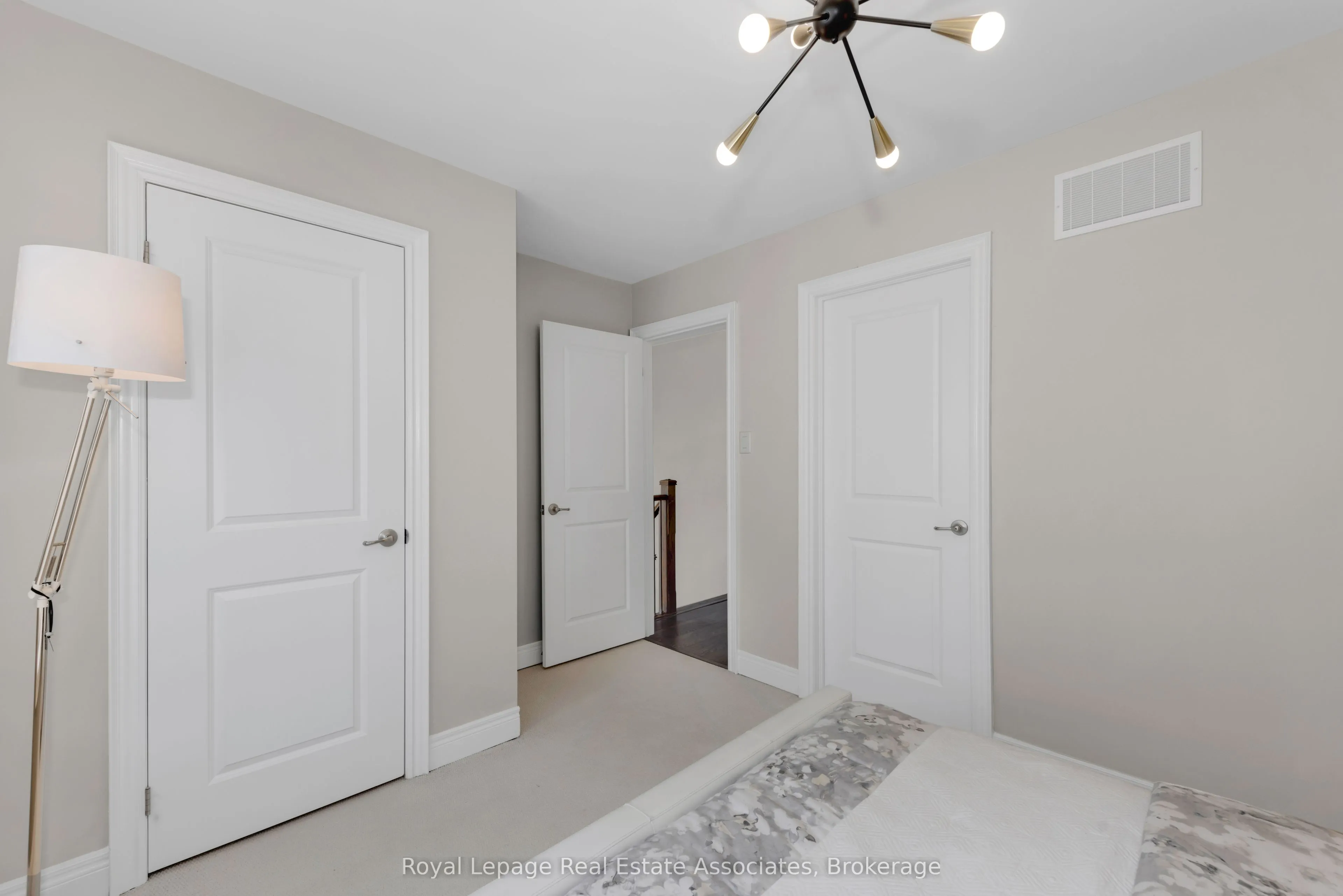 3040 Eberly woods Drive