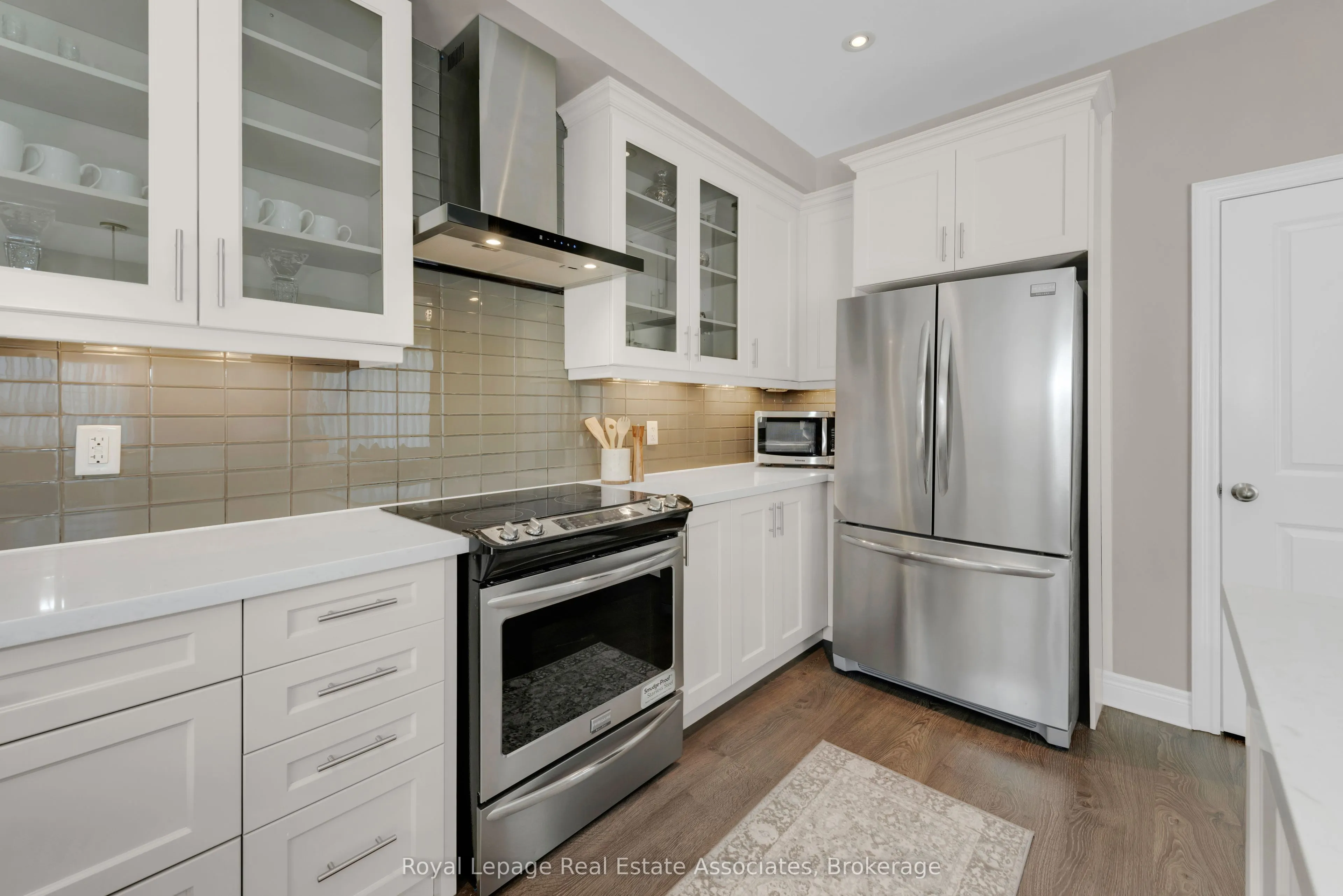 3040 Eberly woods Drive