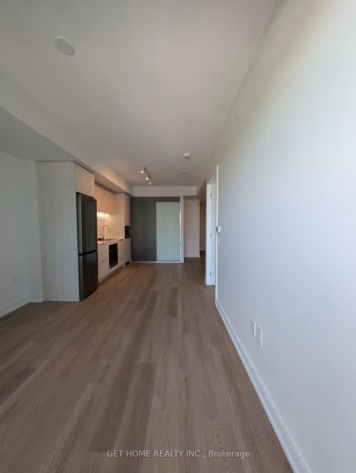 3009 Novar Road, #504