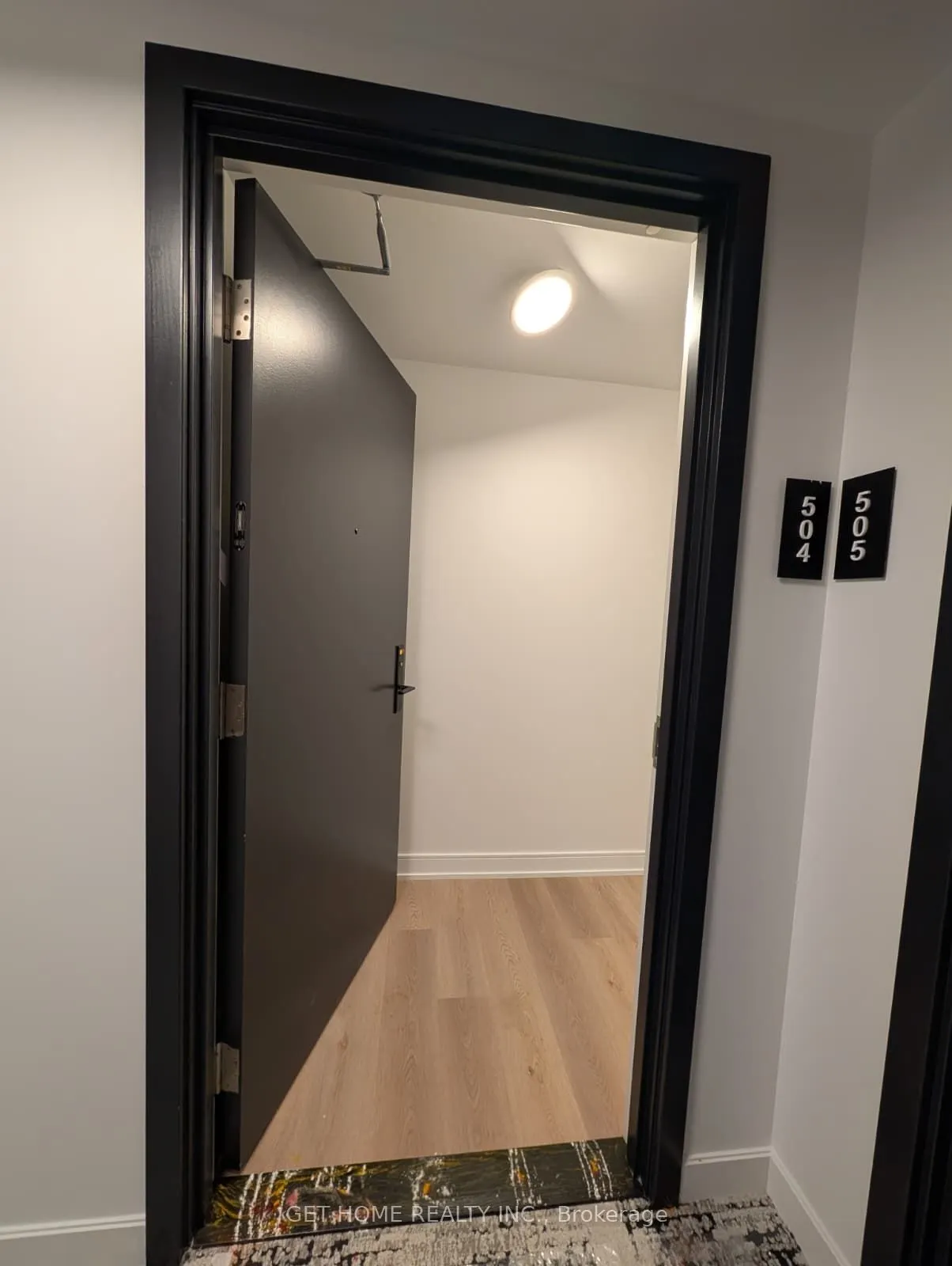 3009 Novar Road, #504