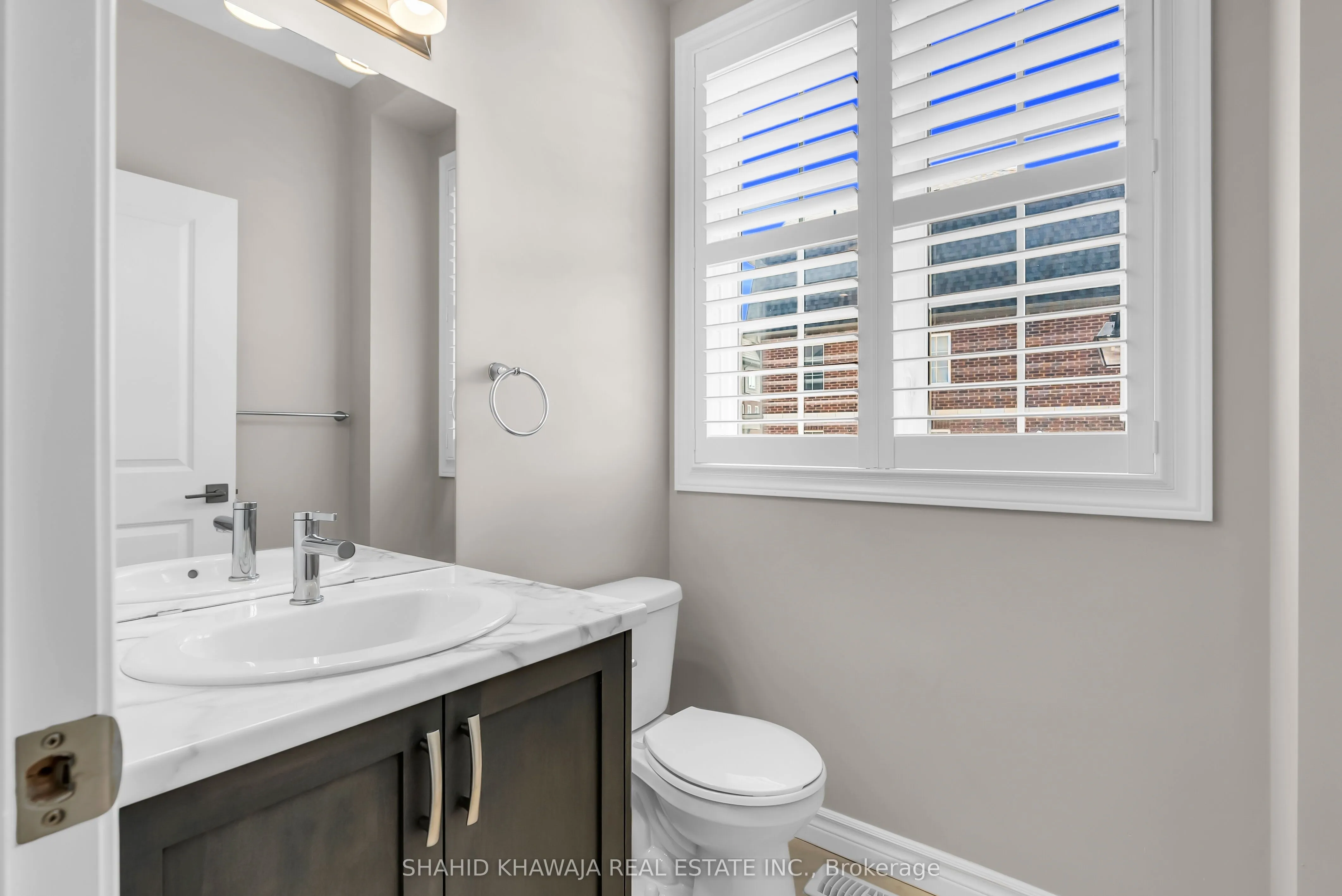 445 Ontario Street S, #Unit 23