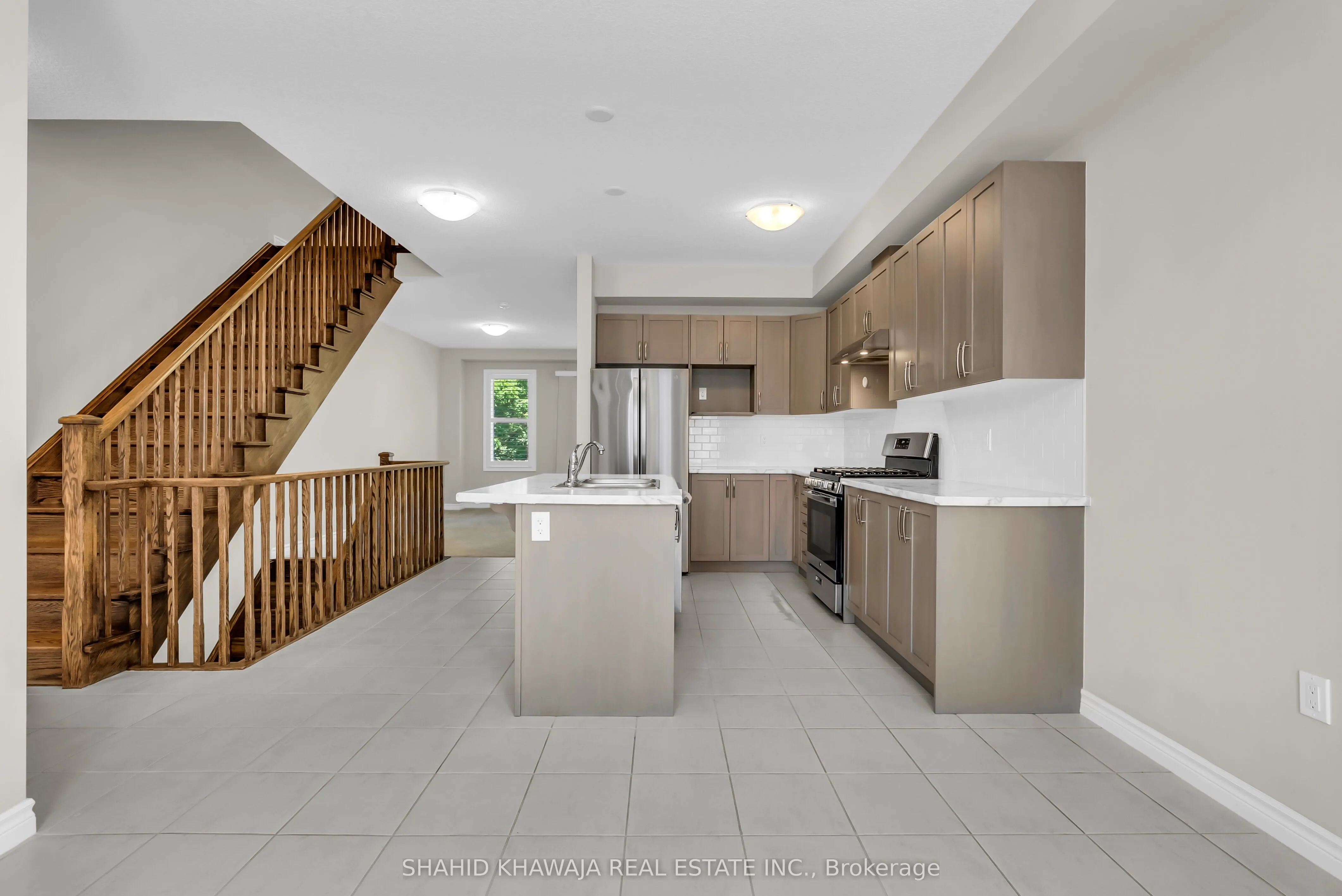 445 Ontario Street S, #Unit 23
