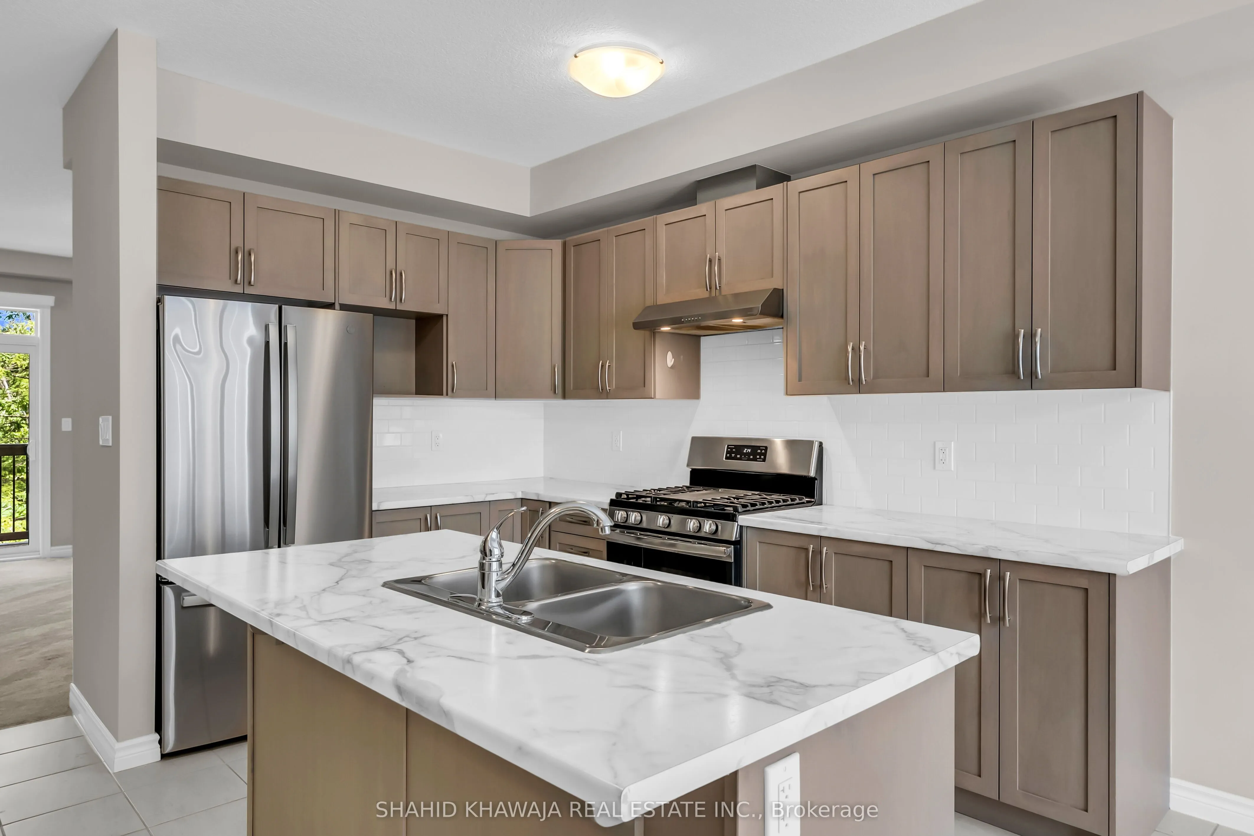 445 Ontario Street S, #Unit 23