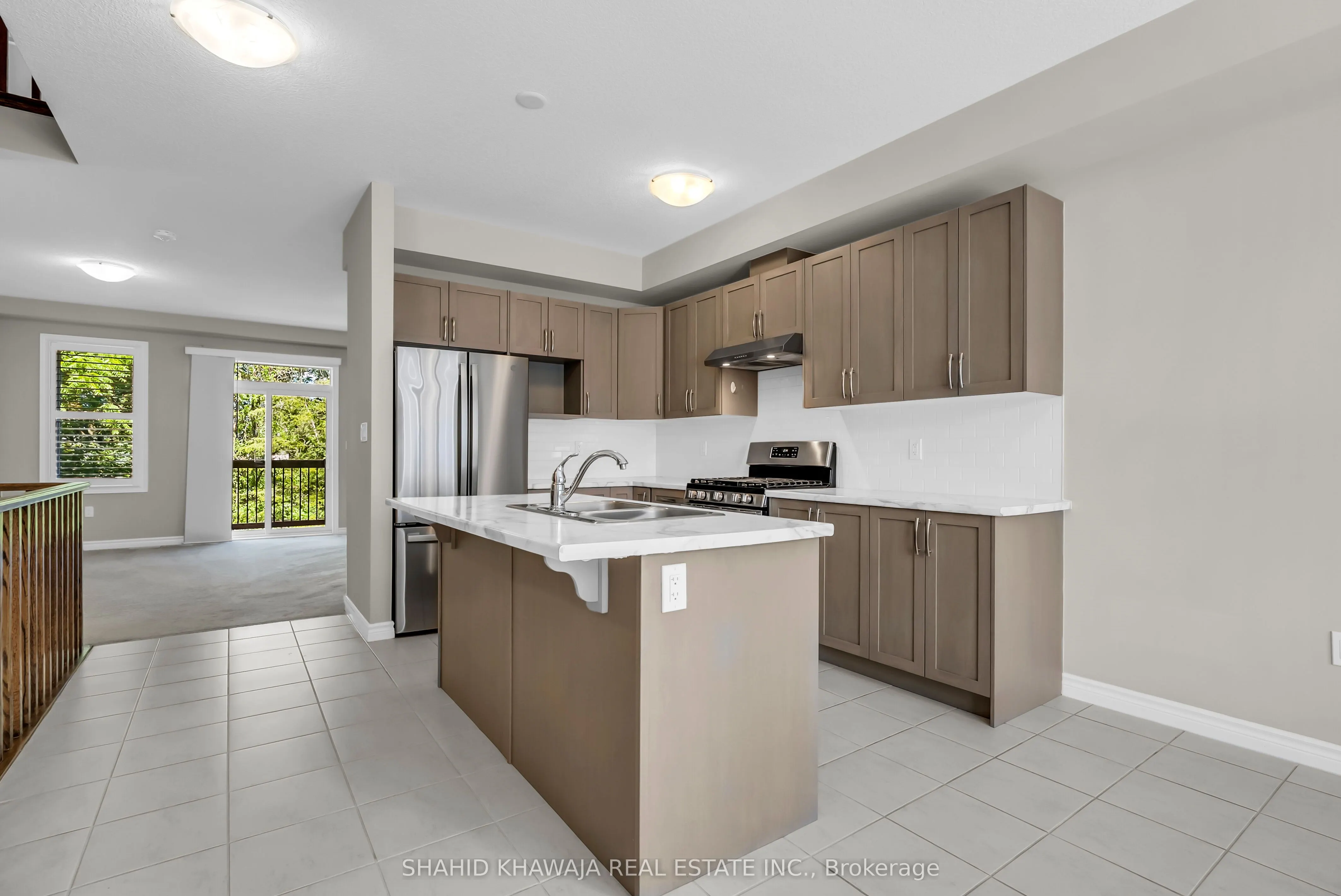 445 Ontario Street S, #Unit 23