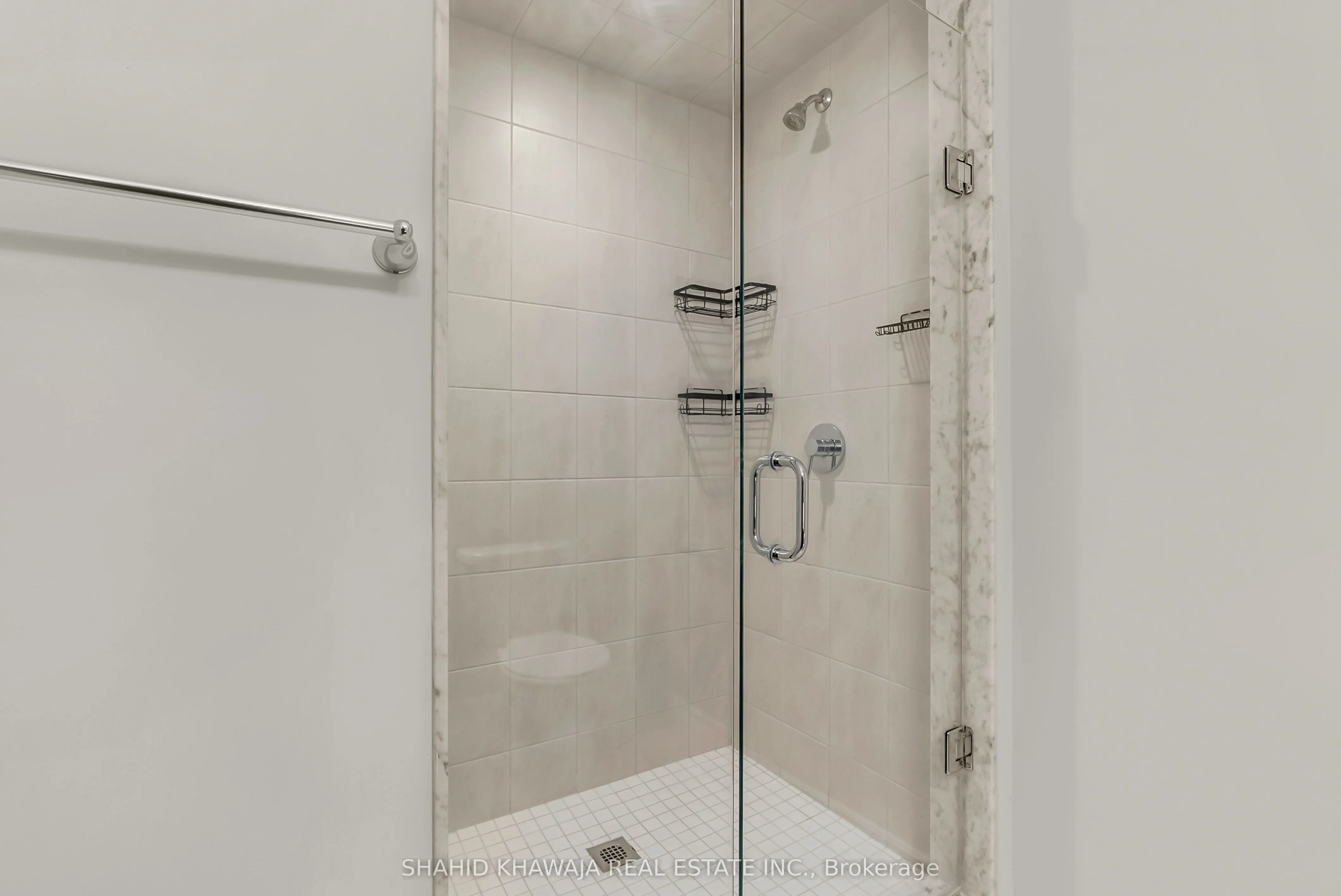 445 Ontario Street S, #Unit 23