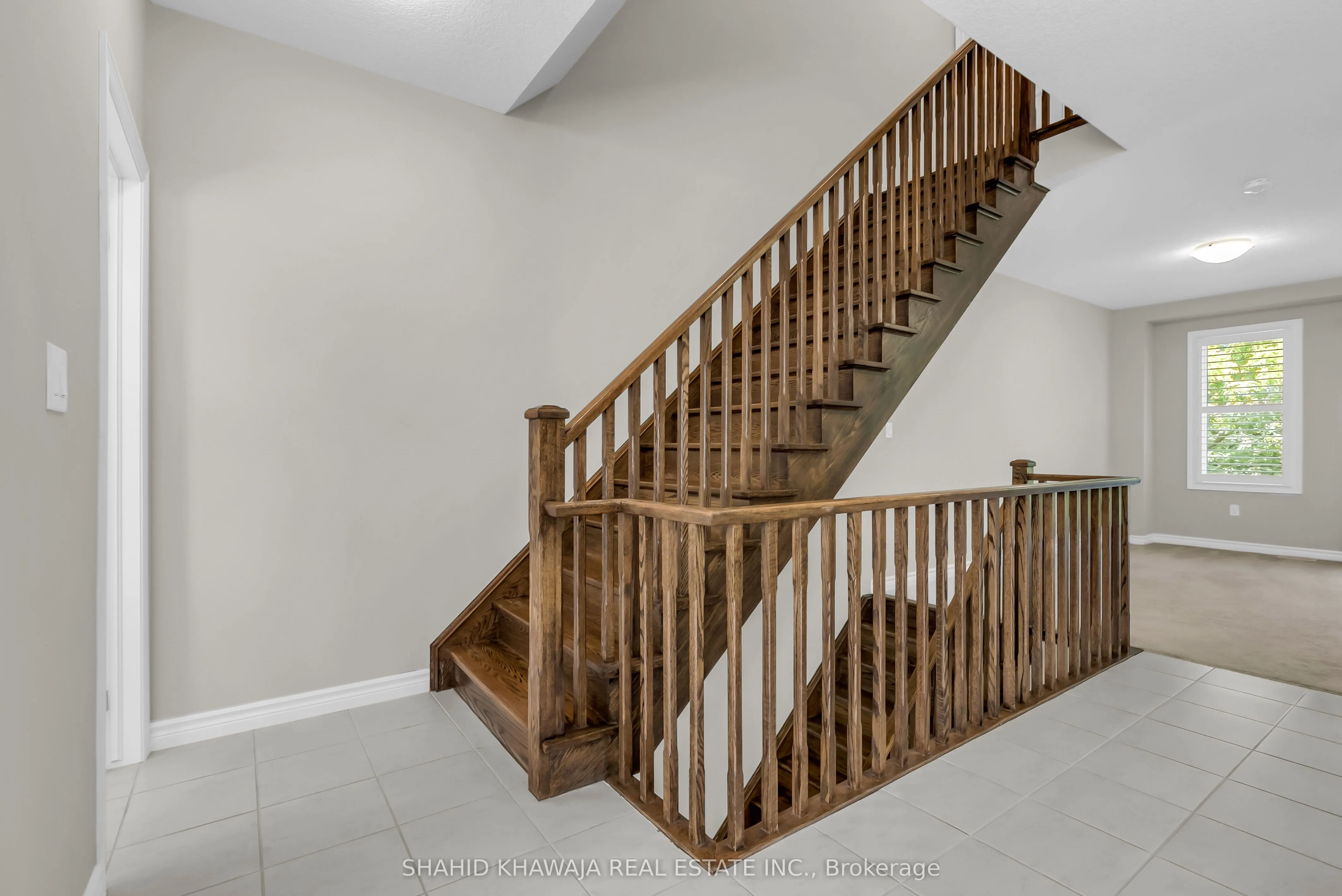 445 Ontario Street S, #Unit 23