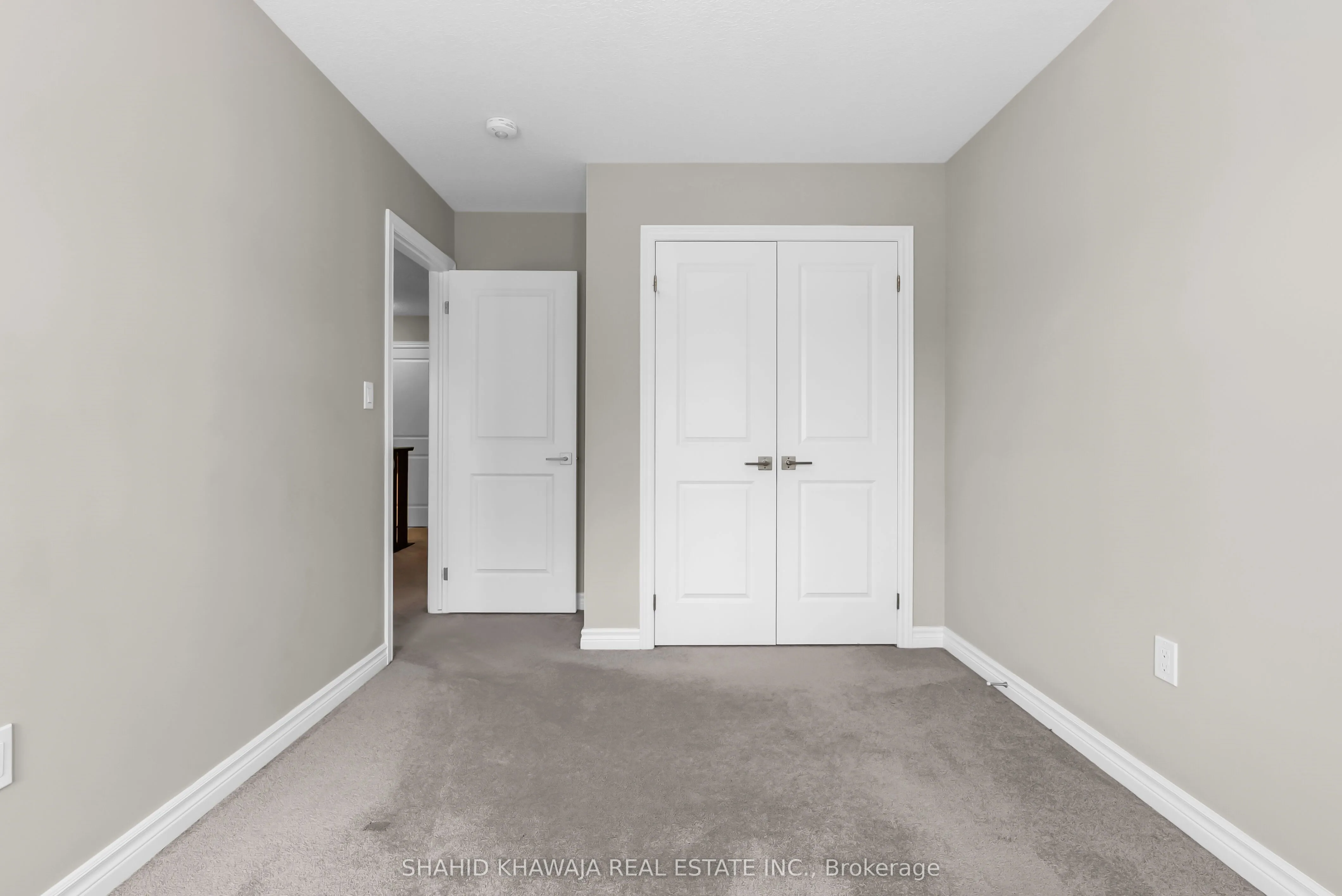 445 Ontario Street S, #Unit 23