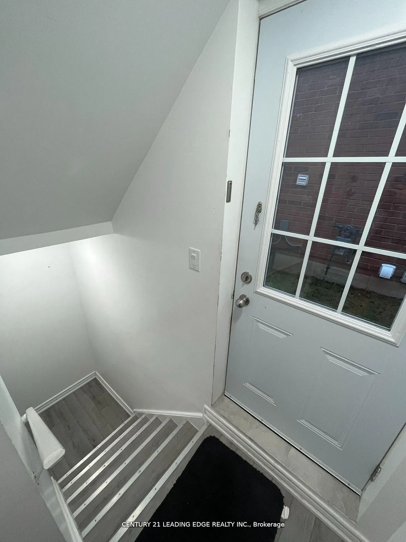 11 Deforest Drive, #Lower