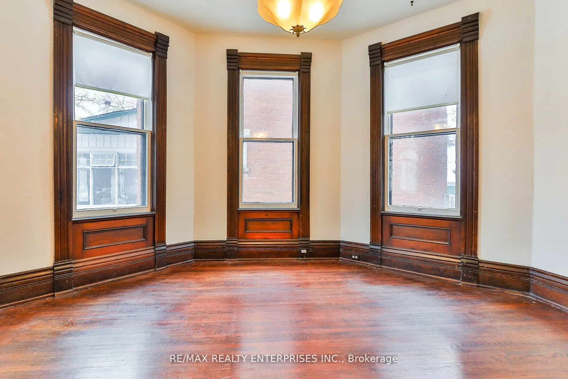 245 Main Street N