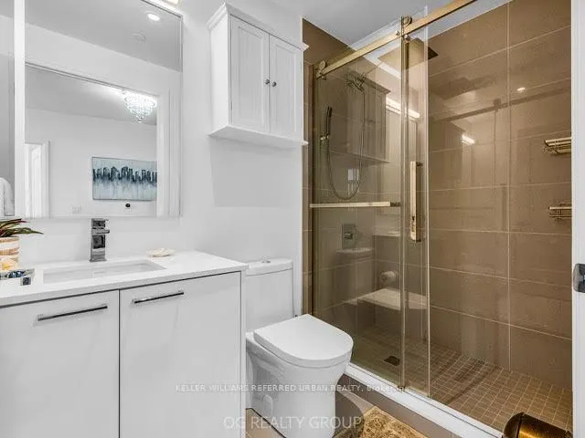 293 The Kingsway, #621