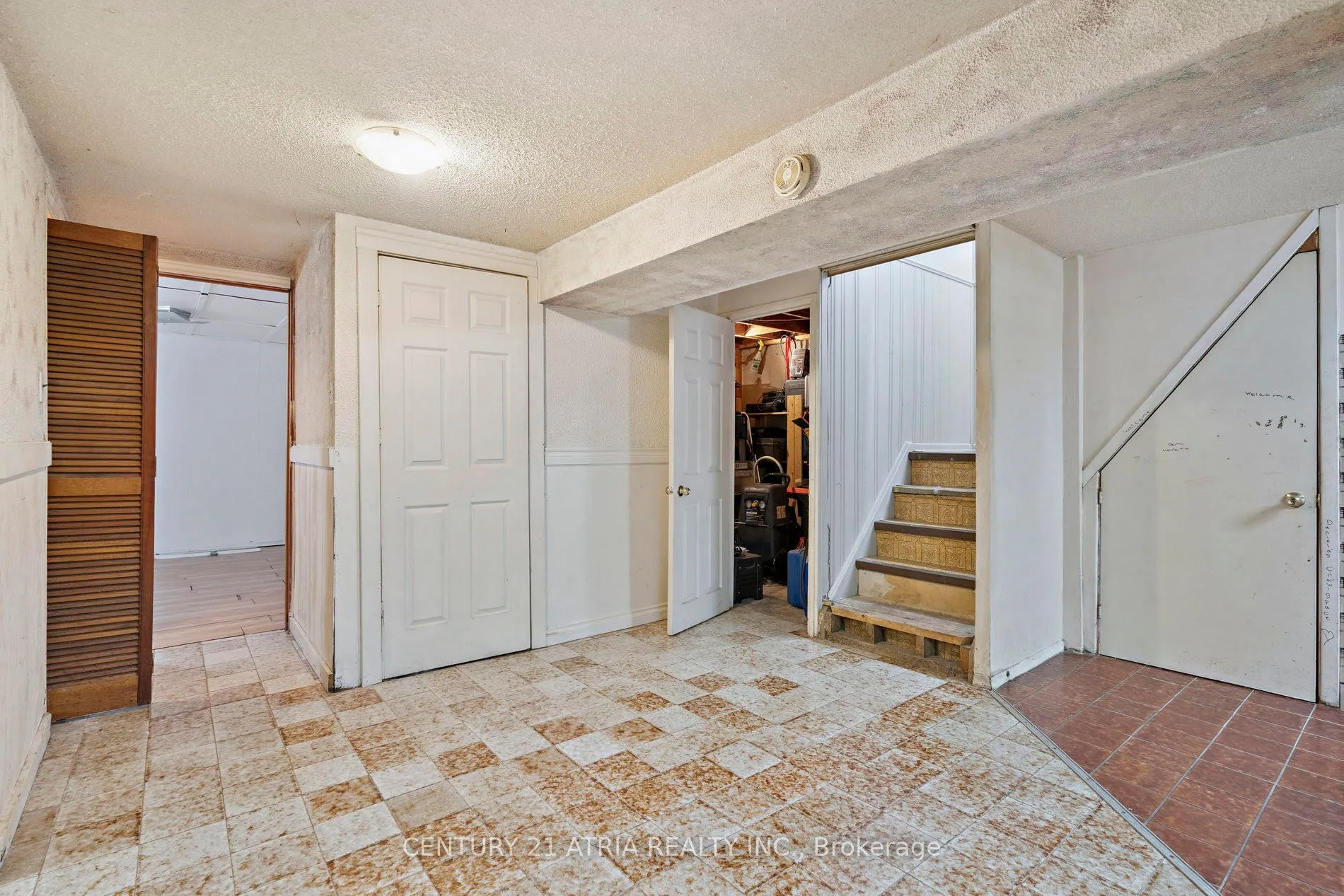 28 Glenmore Crescent
