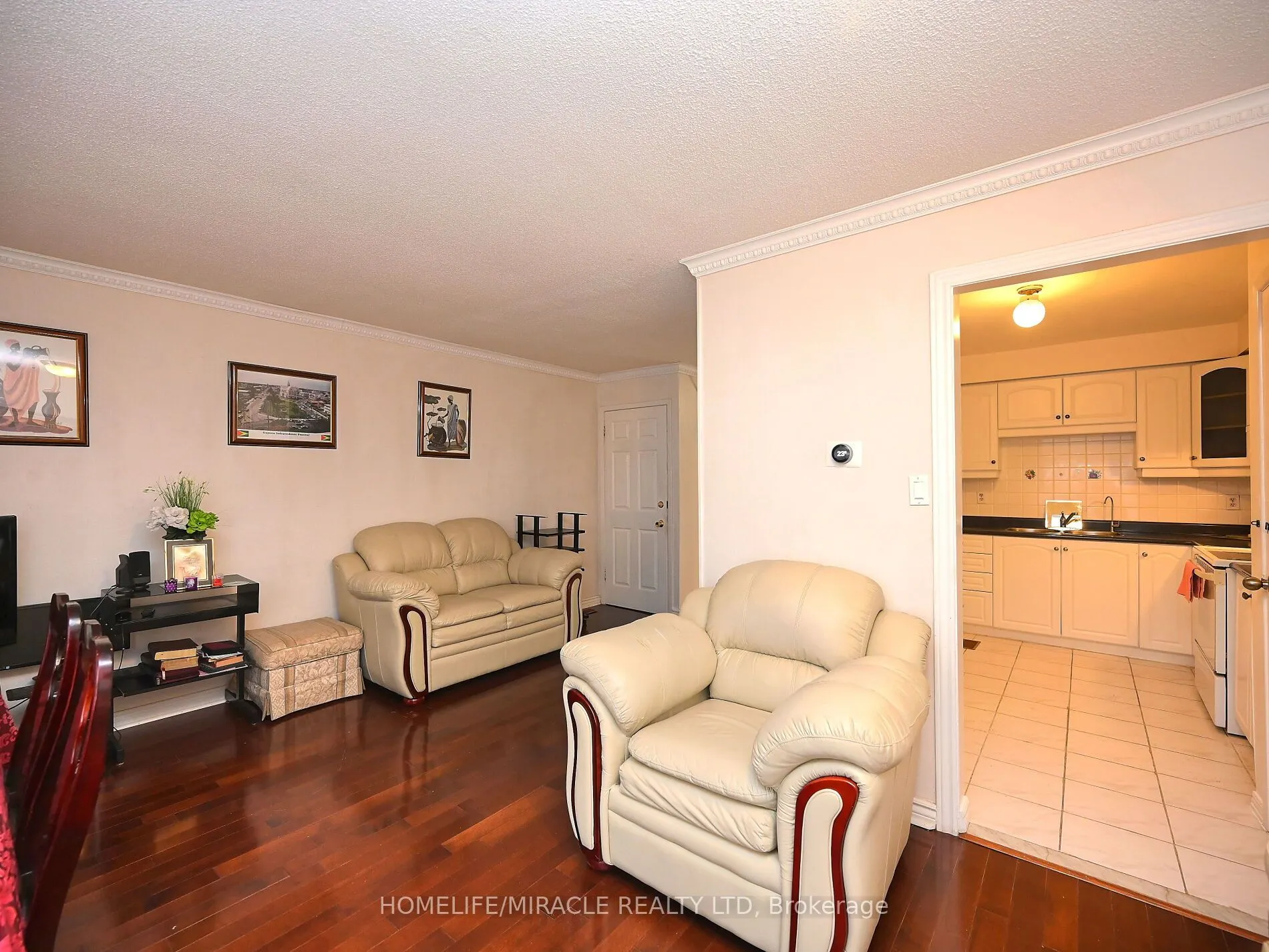 120 Collins Crescent W, #119