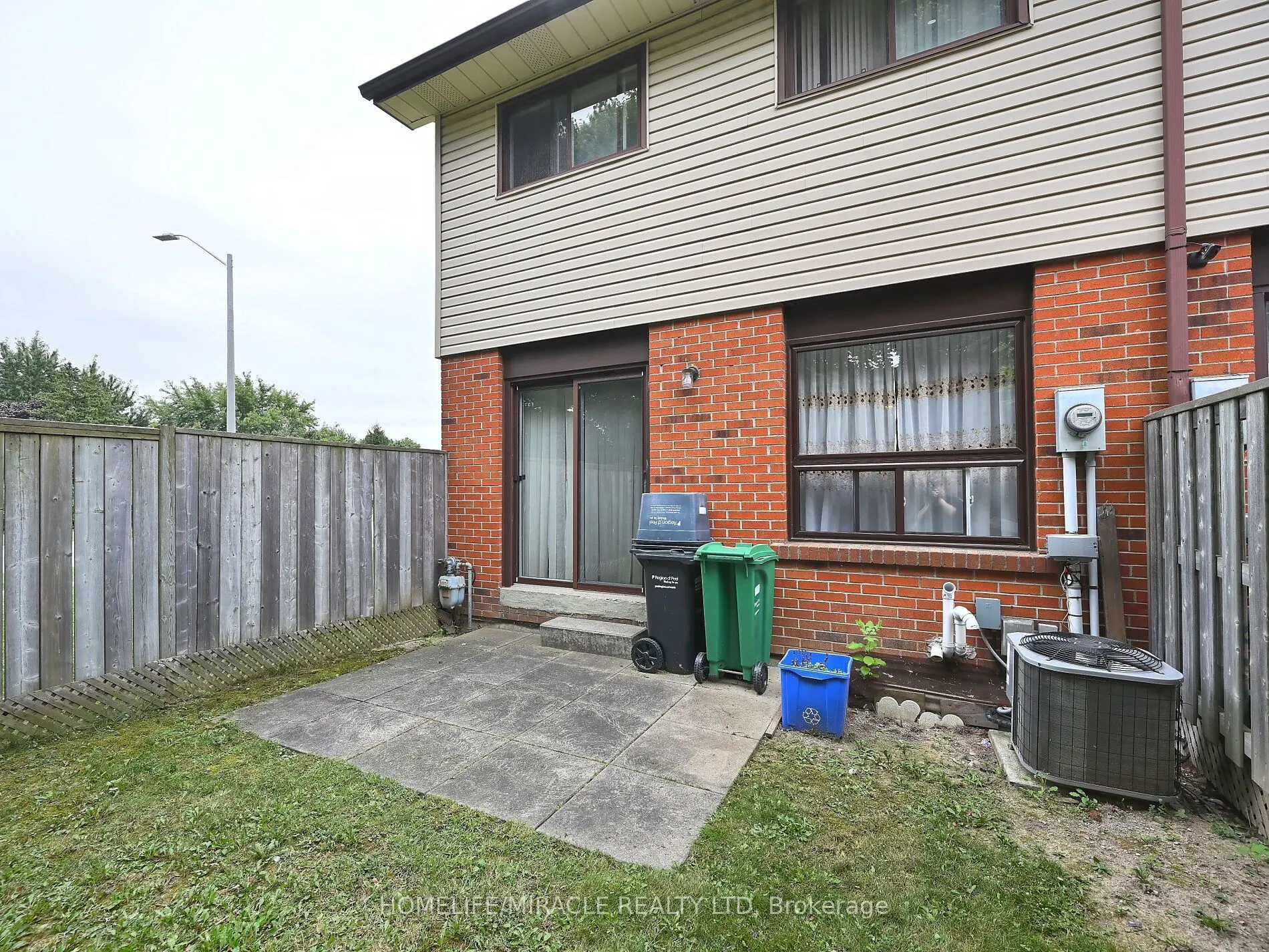 120 Collins Crescent W, #119