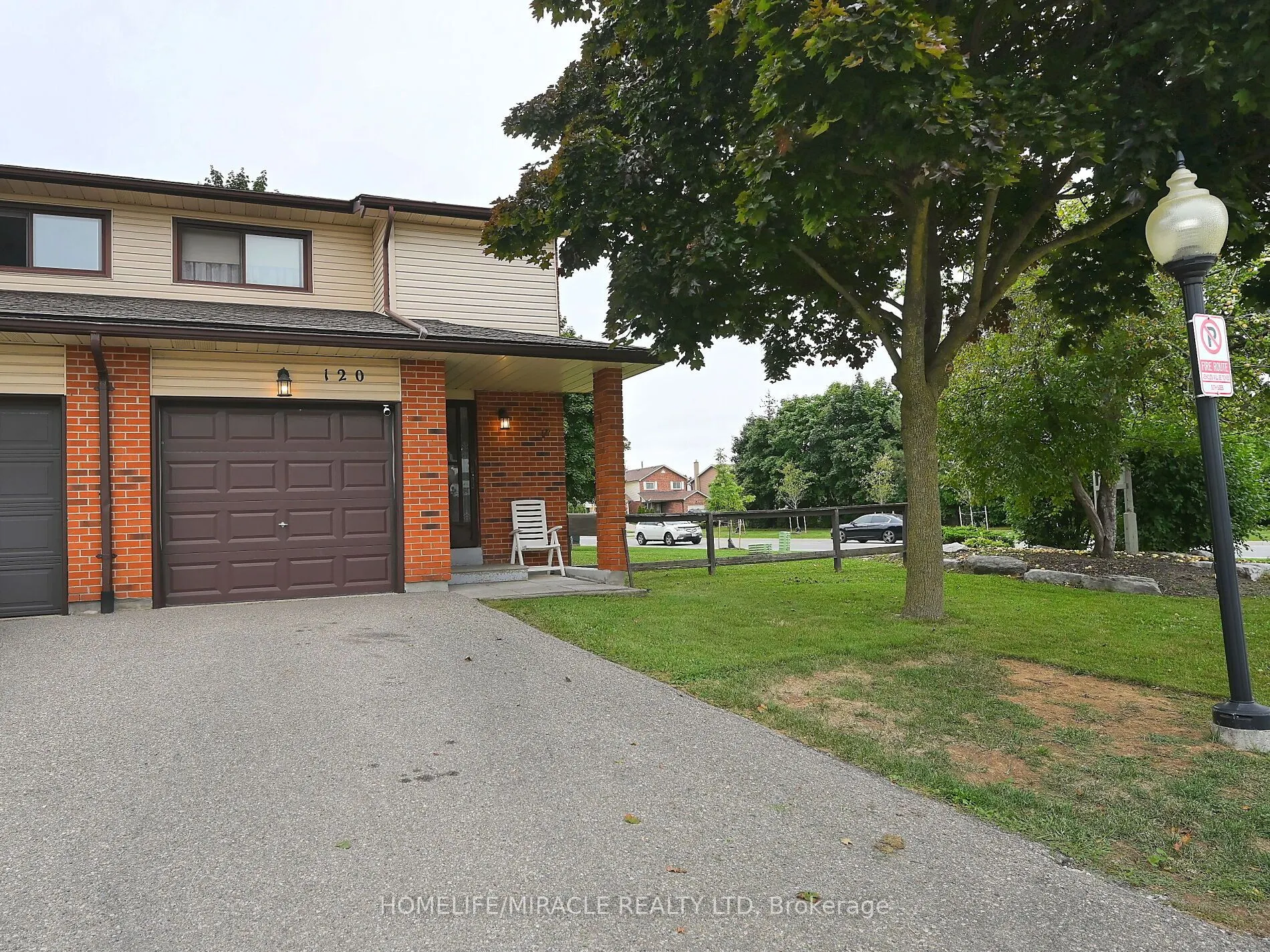 120 Collins Crescent W, #119