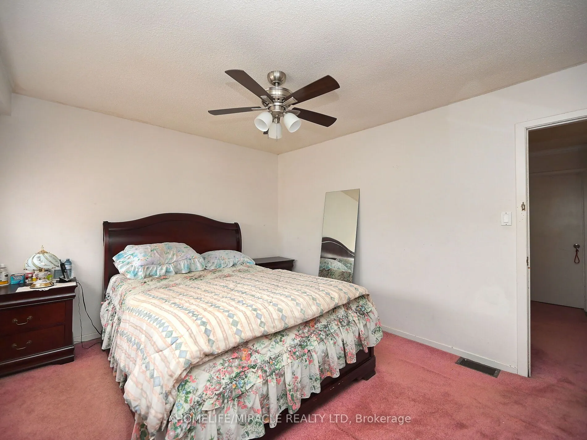 120 Collins Crescent W, #119