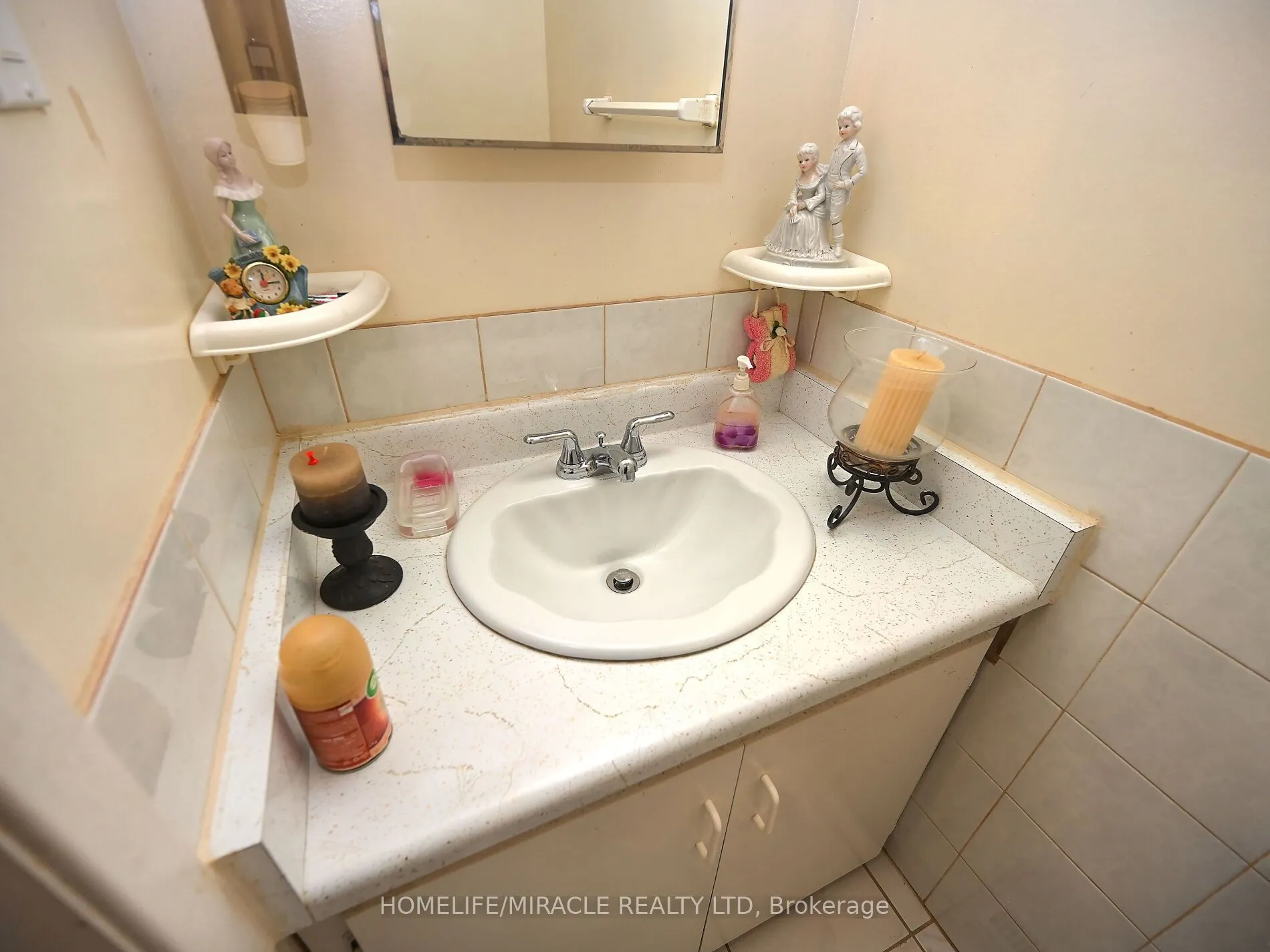 120 Collins Crescent W, #119