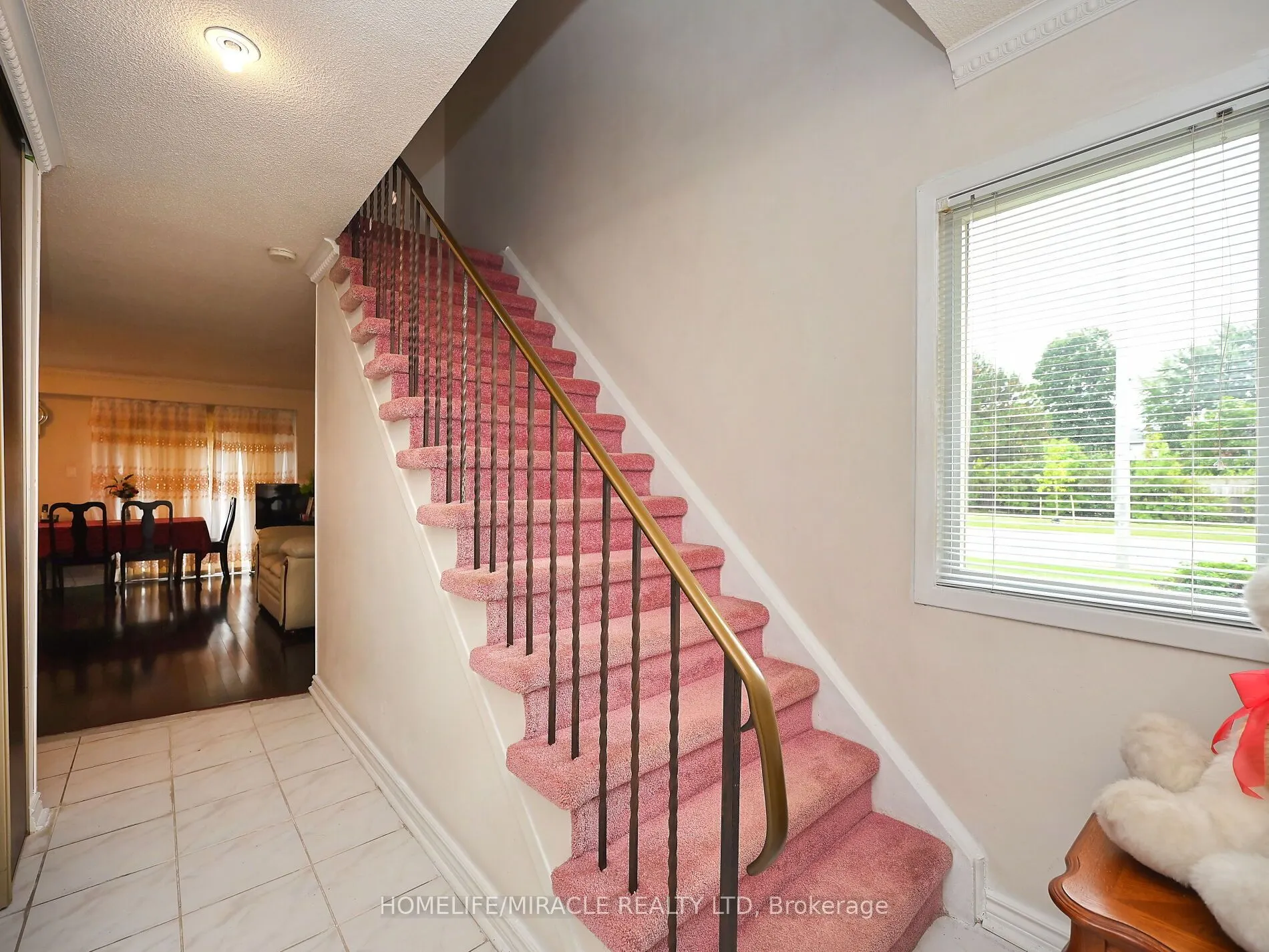 120 Collins Crescent W, #119