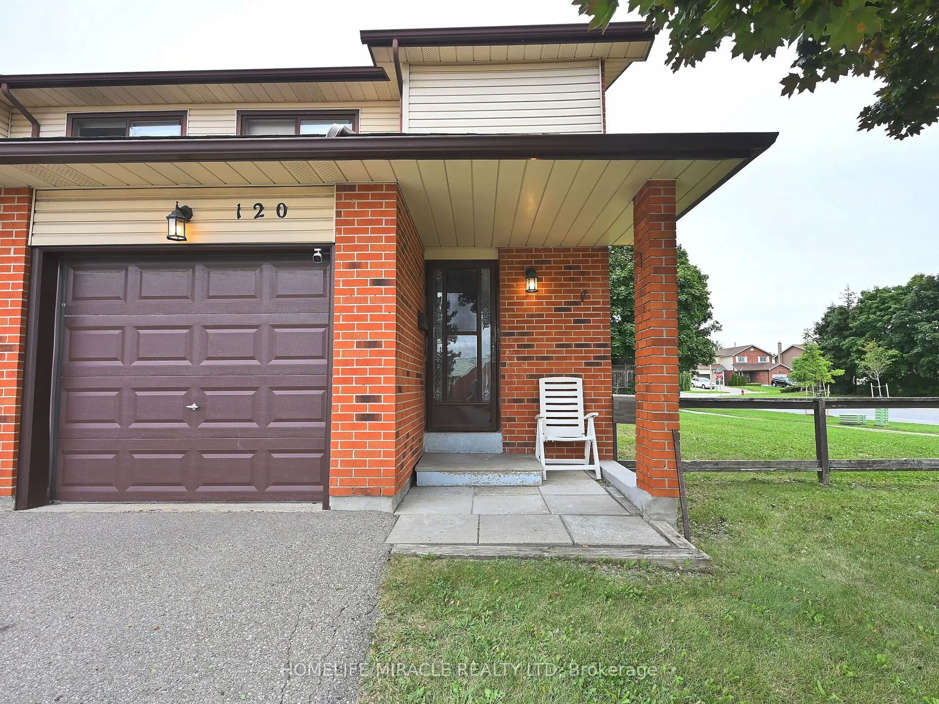 120 Collins Crescent W, #119