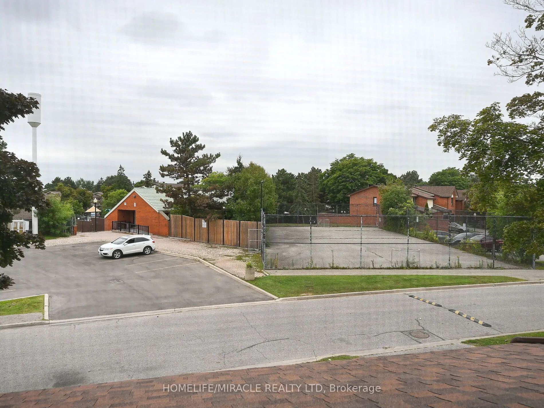 120 Collins Crescent W, #119