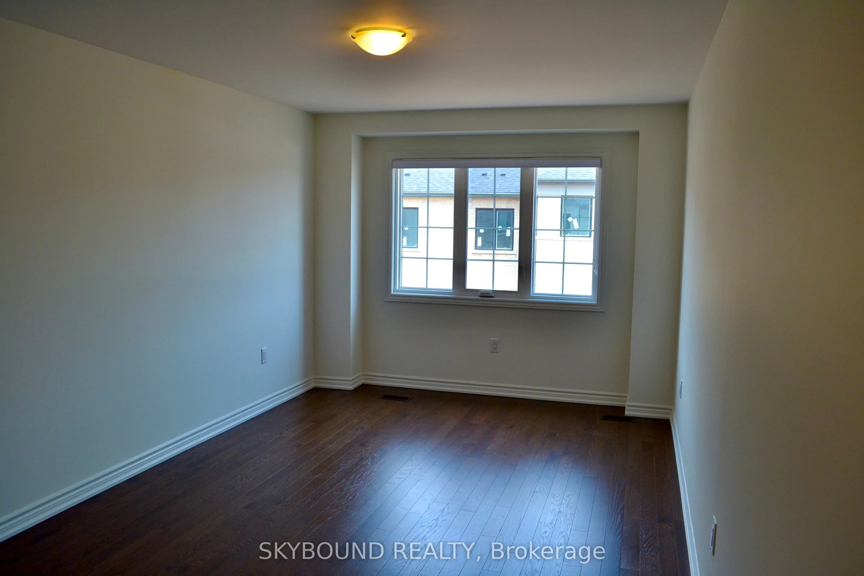 3063 Harvard Gardens