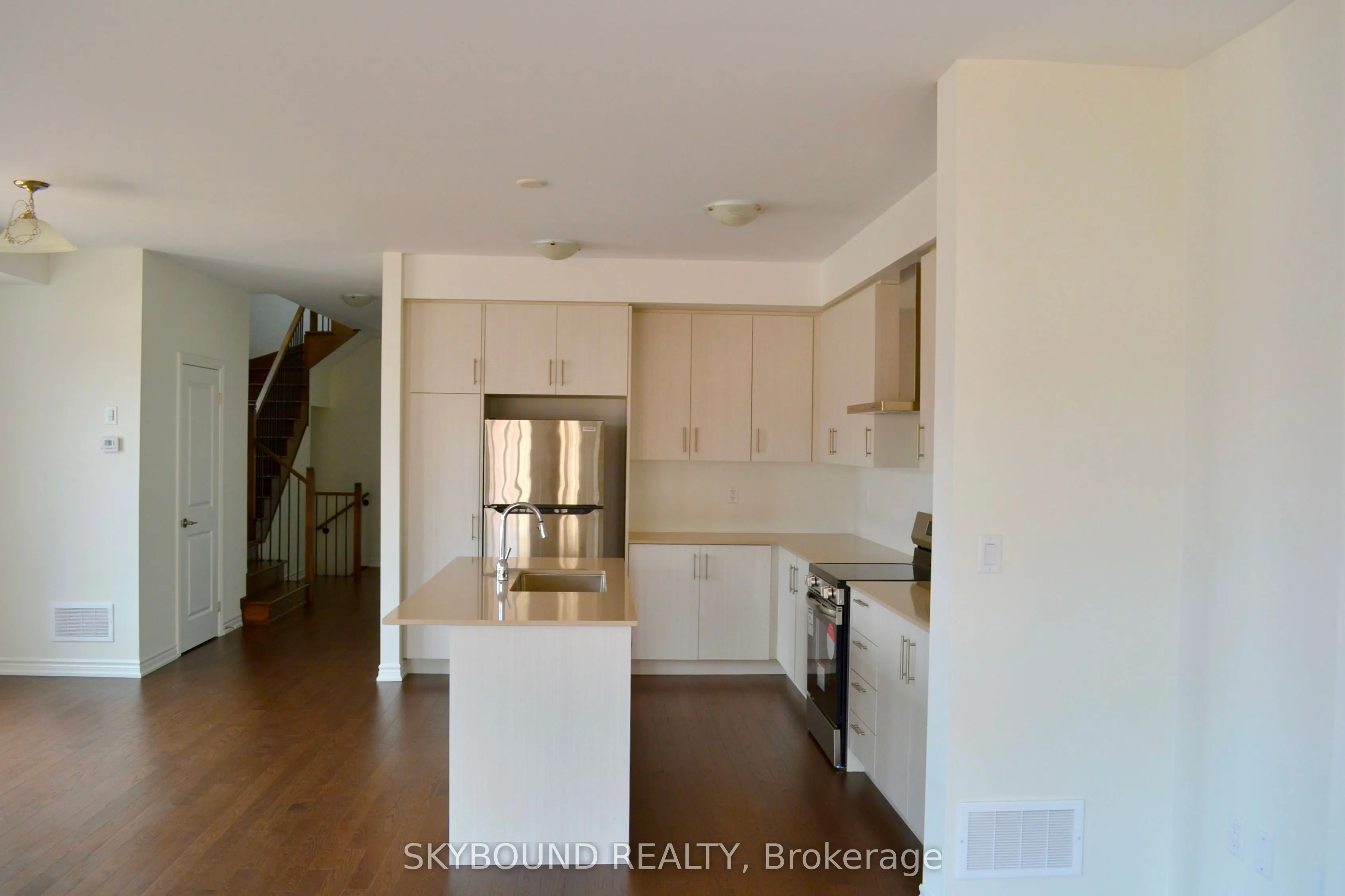 3063 Harvard Gardens