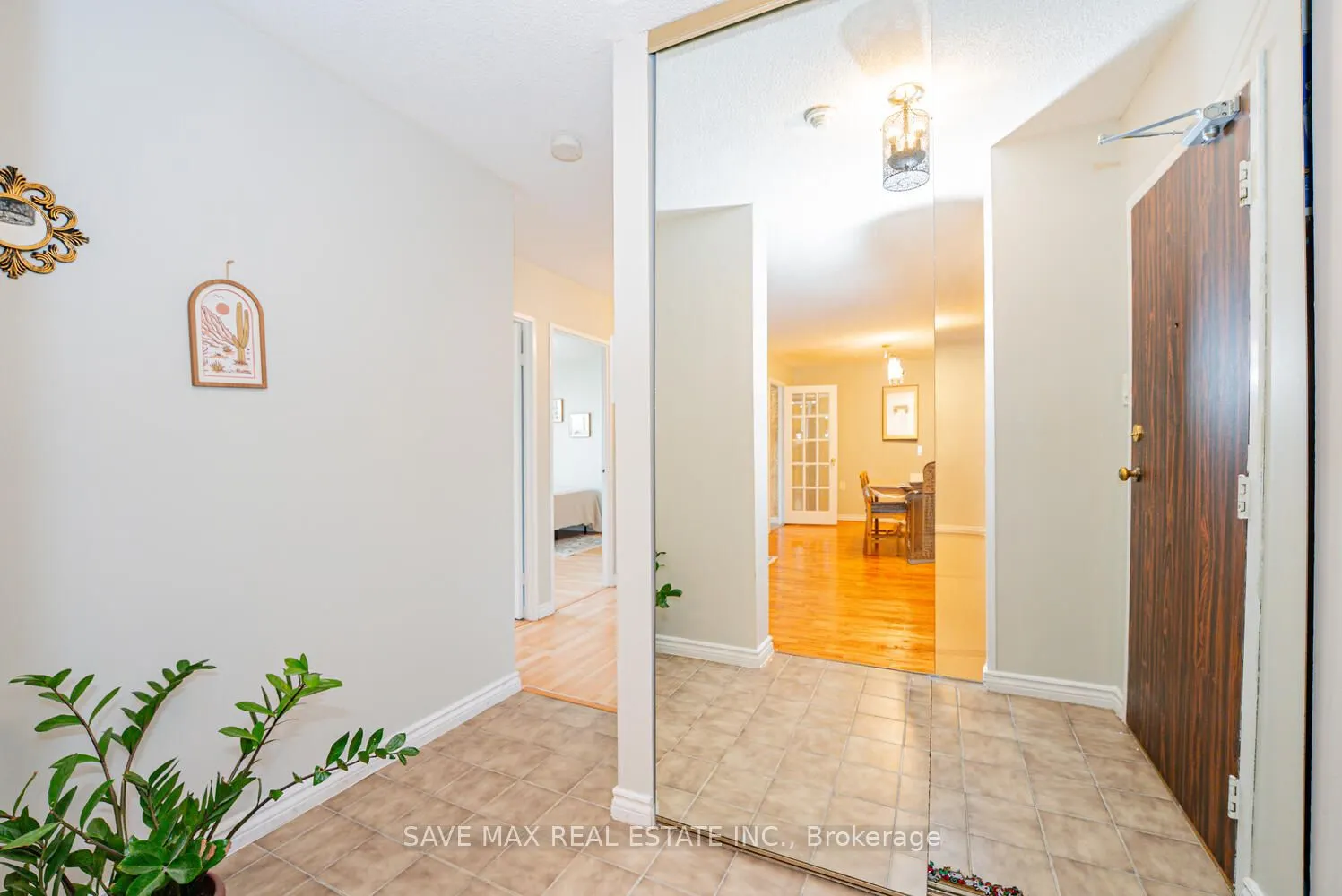 18 Knightsbridge Road, #304