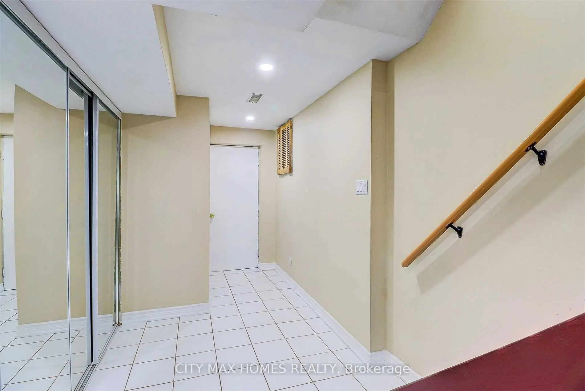 4 Cranberry Crescent