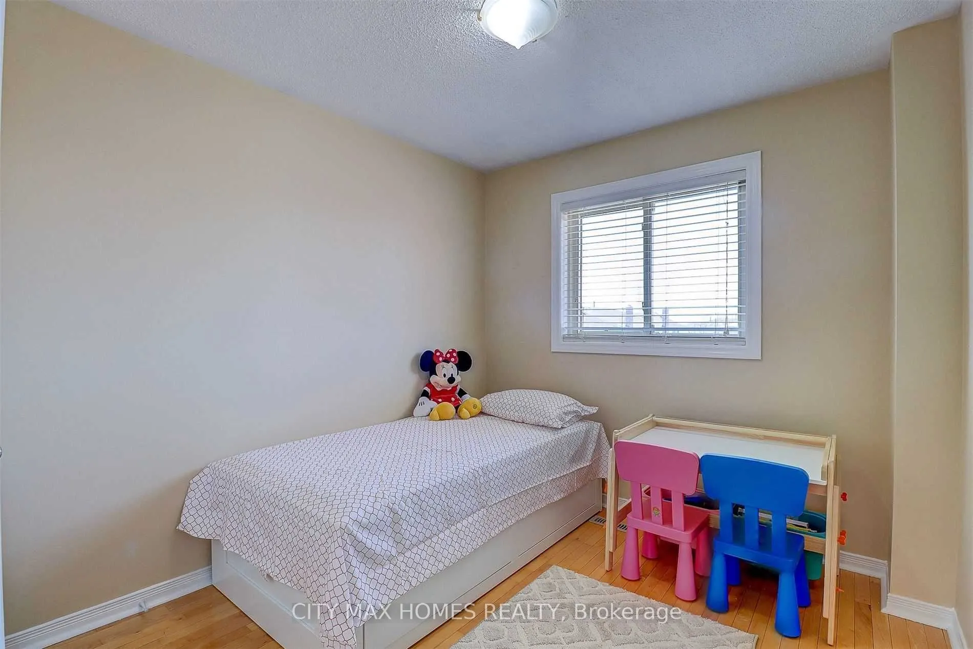 4 Cranberry Crescent