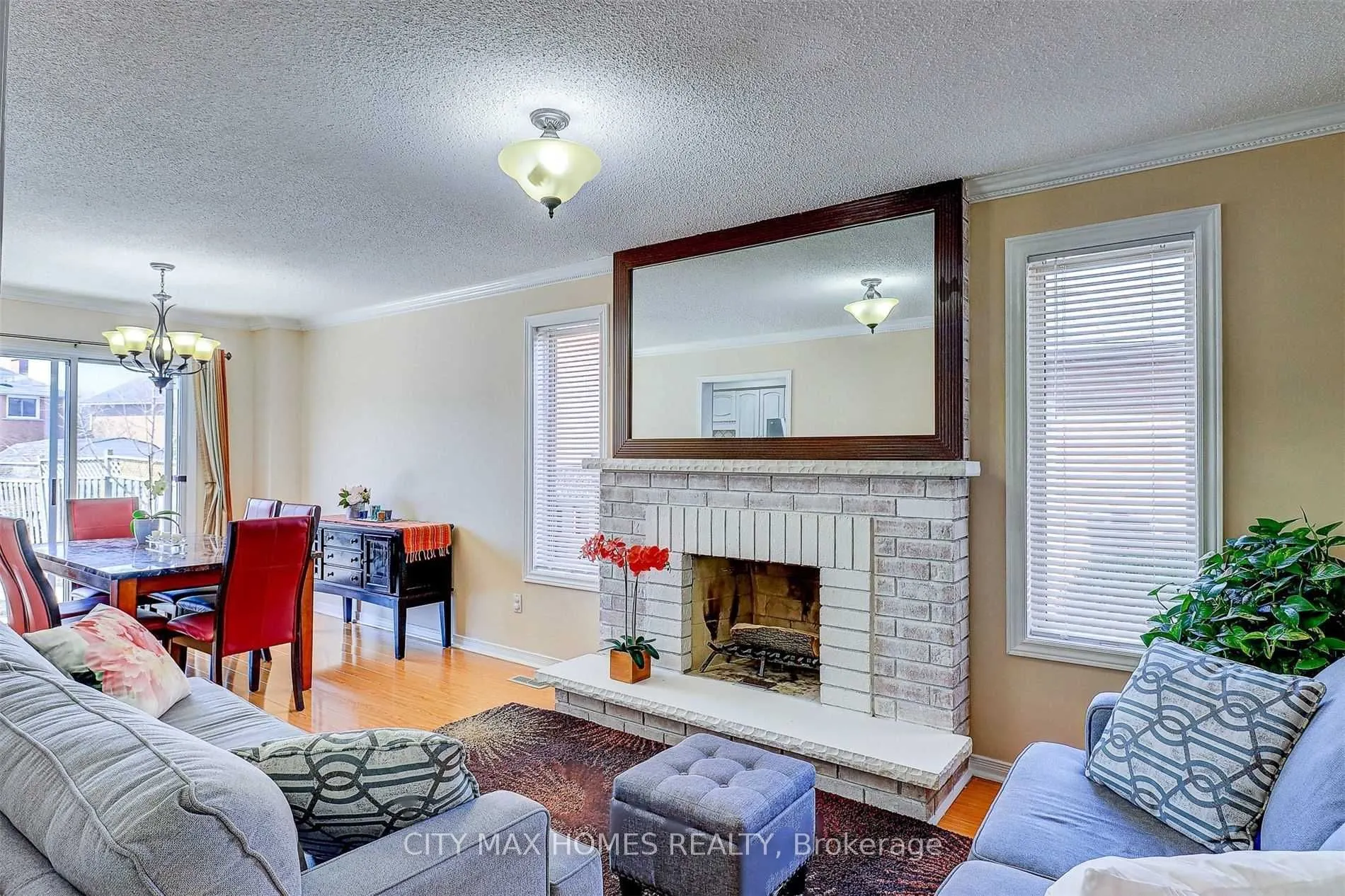 4 Cranberry Crescent