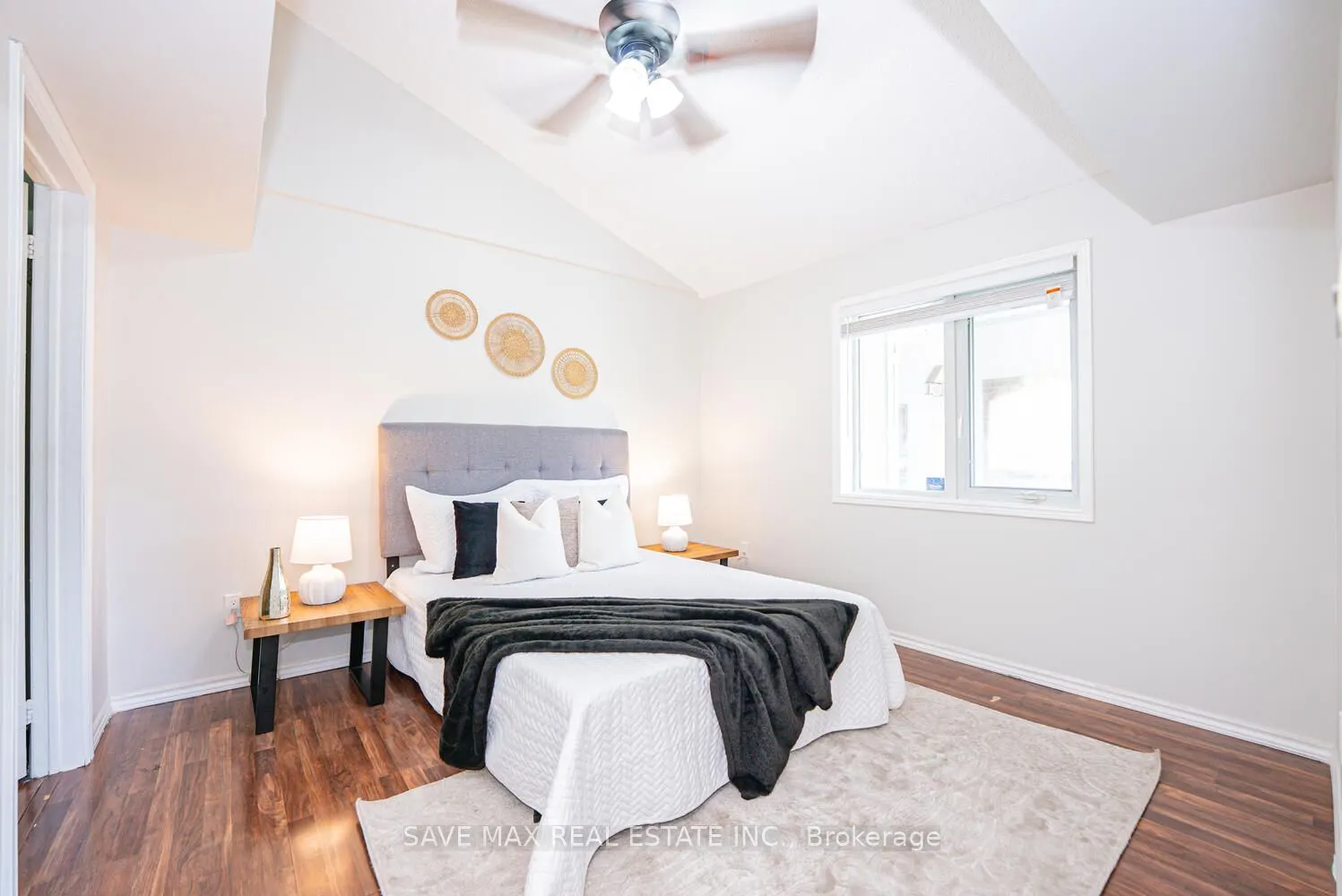 103 Bristol Road E, #212