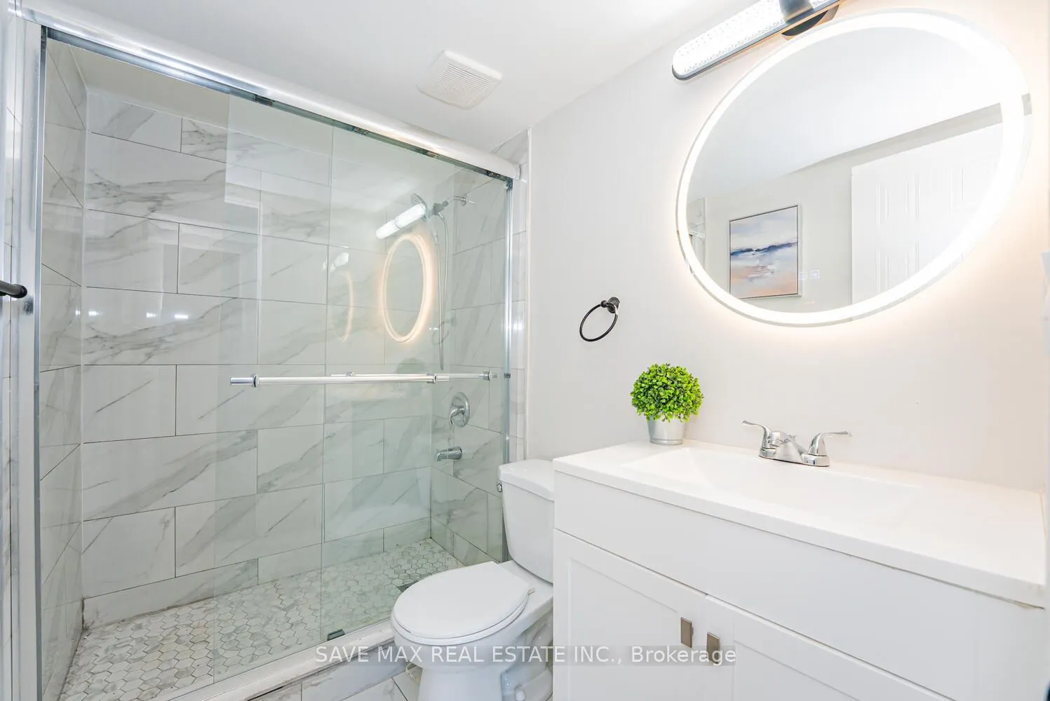 103 Bristol Road E, #212