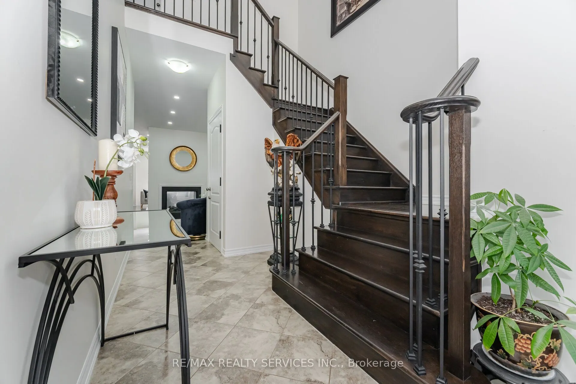 97 Fawnridge Road