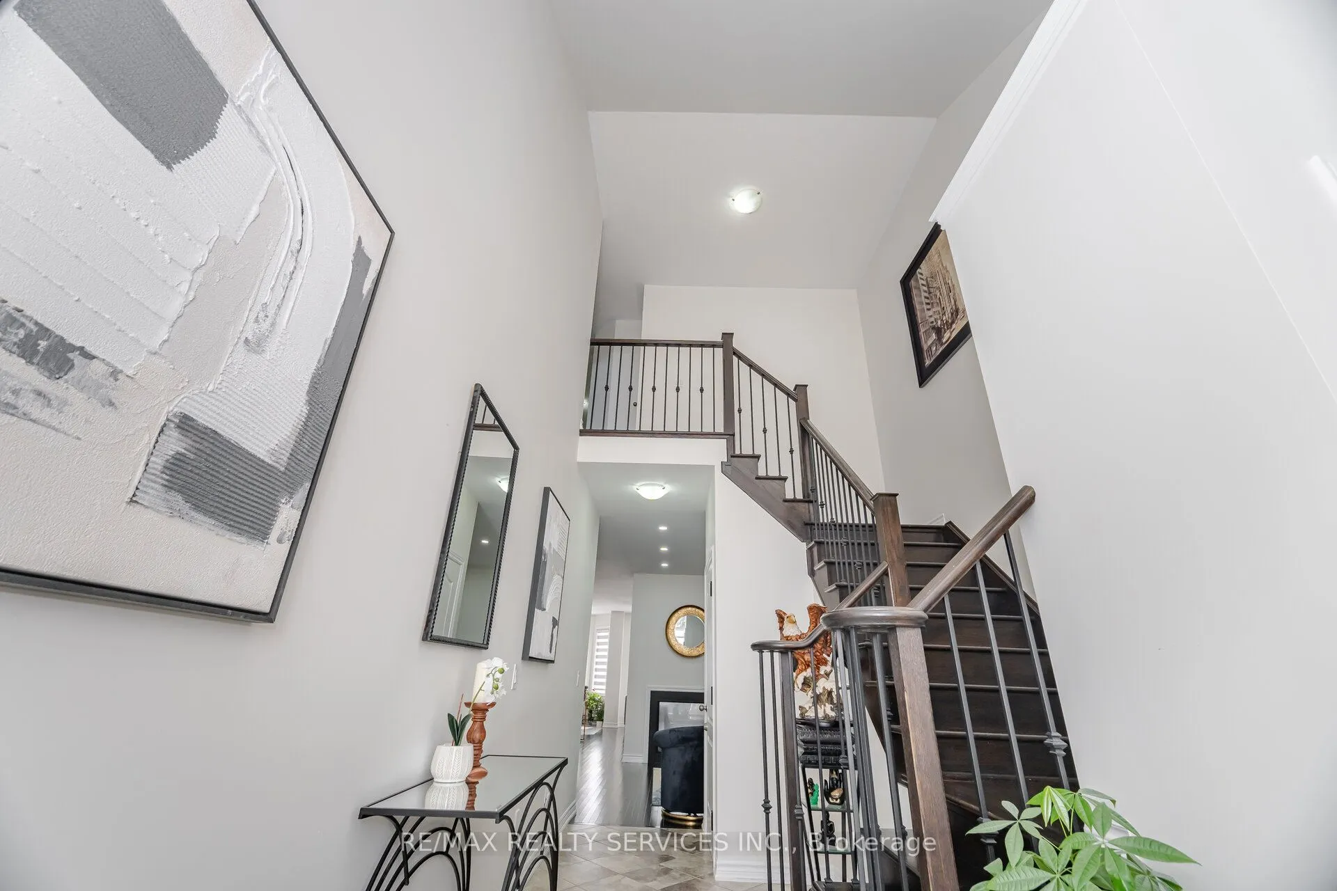 97 Fawnridge Road