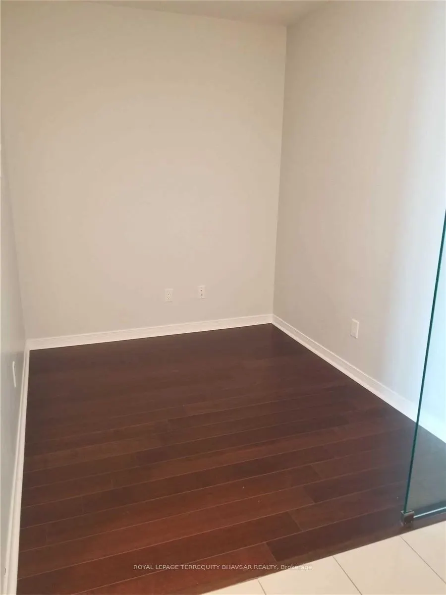 4900 Glen Erin Drive, #802