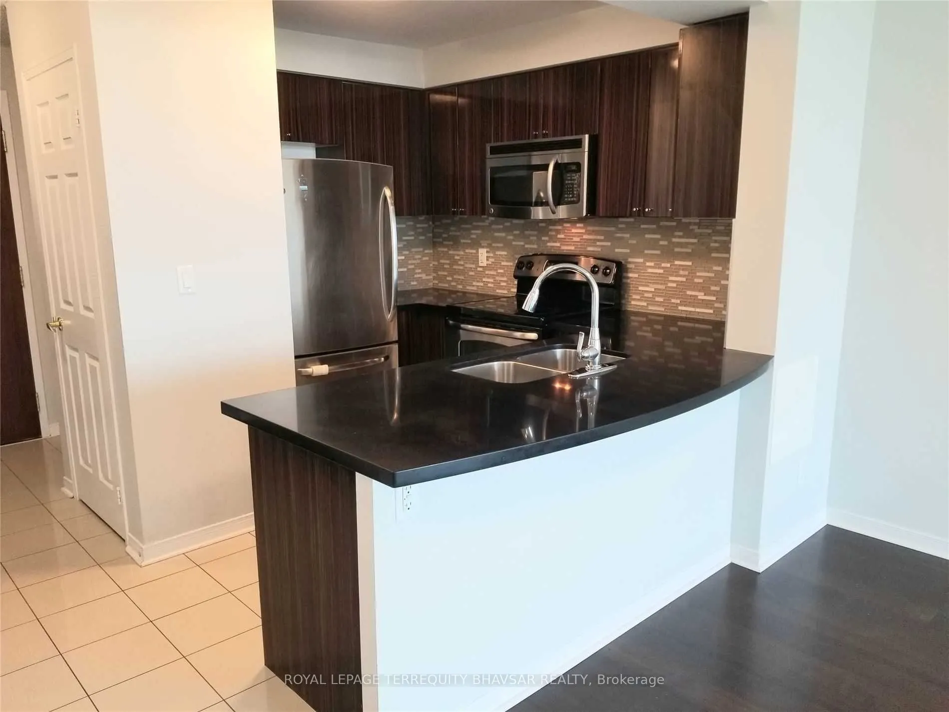 4900 Glen Erin Drive, #802
