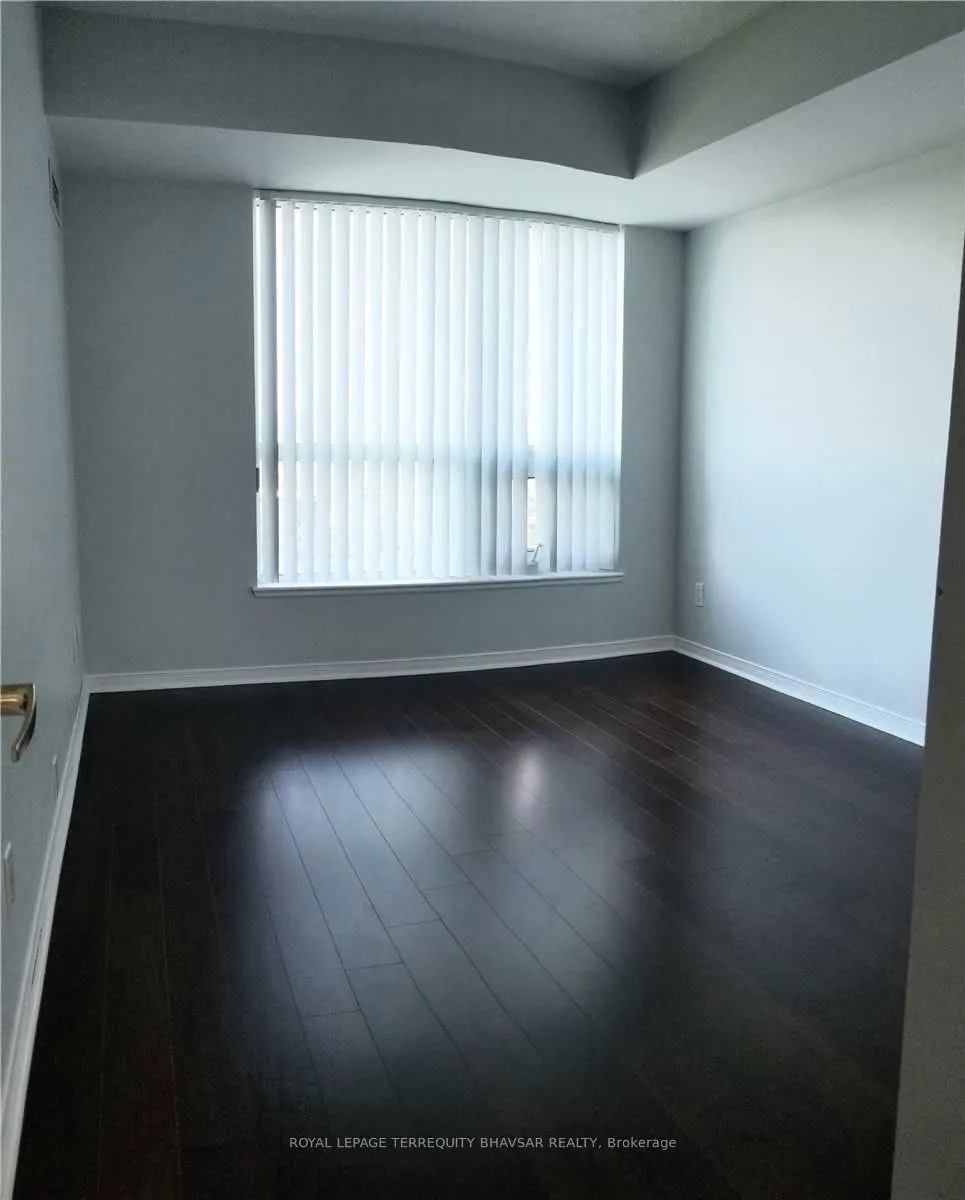 4900 Glen Erin Drive, #802