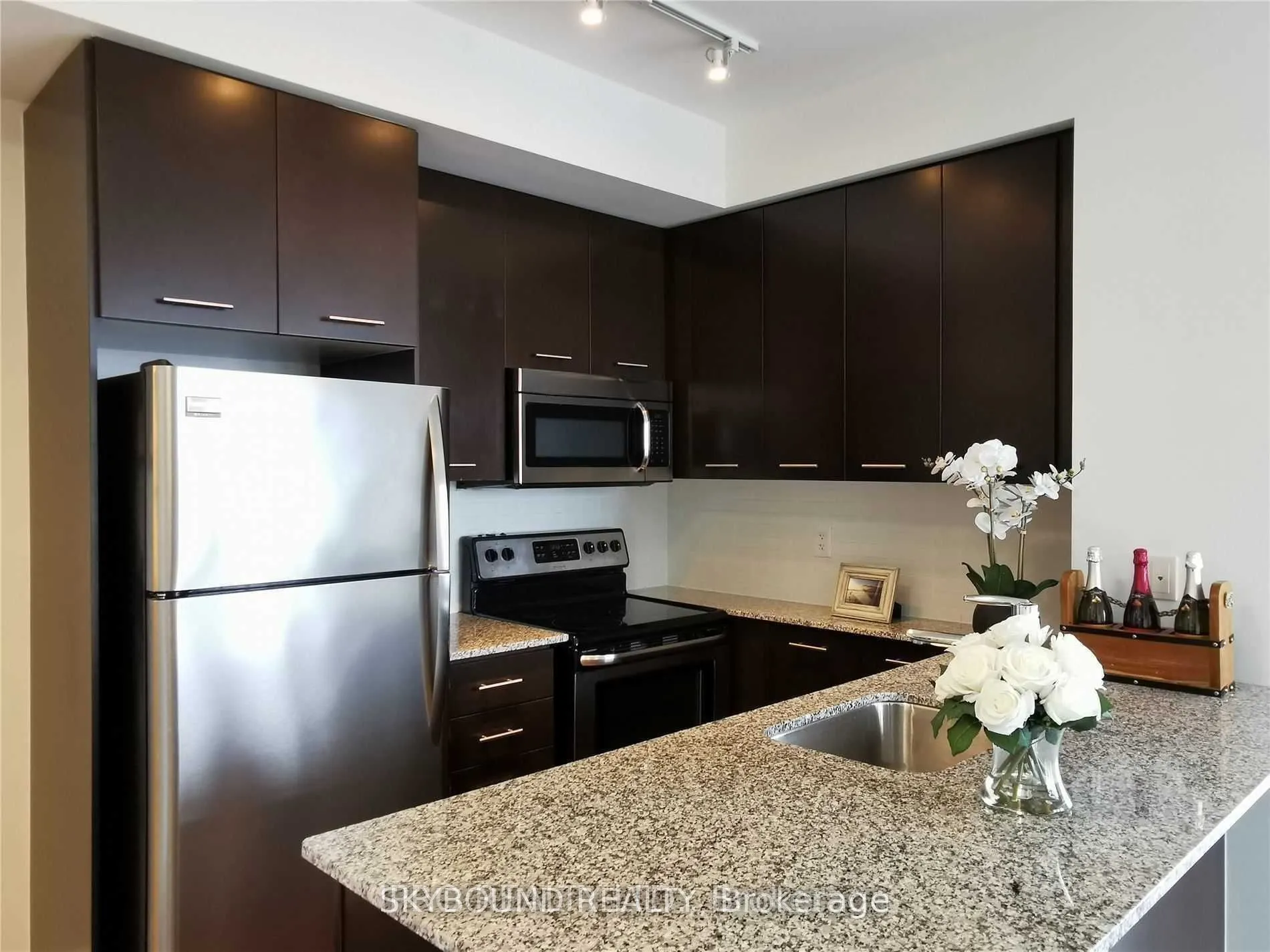 365 Prince of Wales Drive, #1211