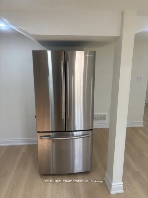 351 Greenless Circle, #Lower