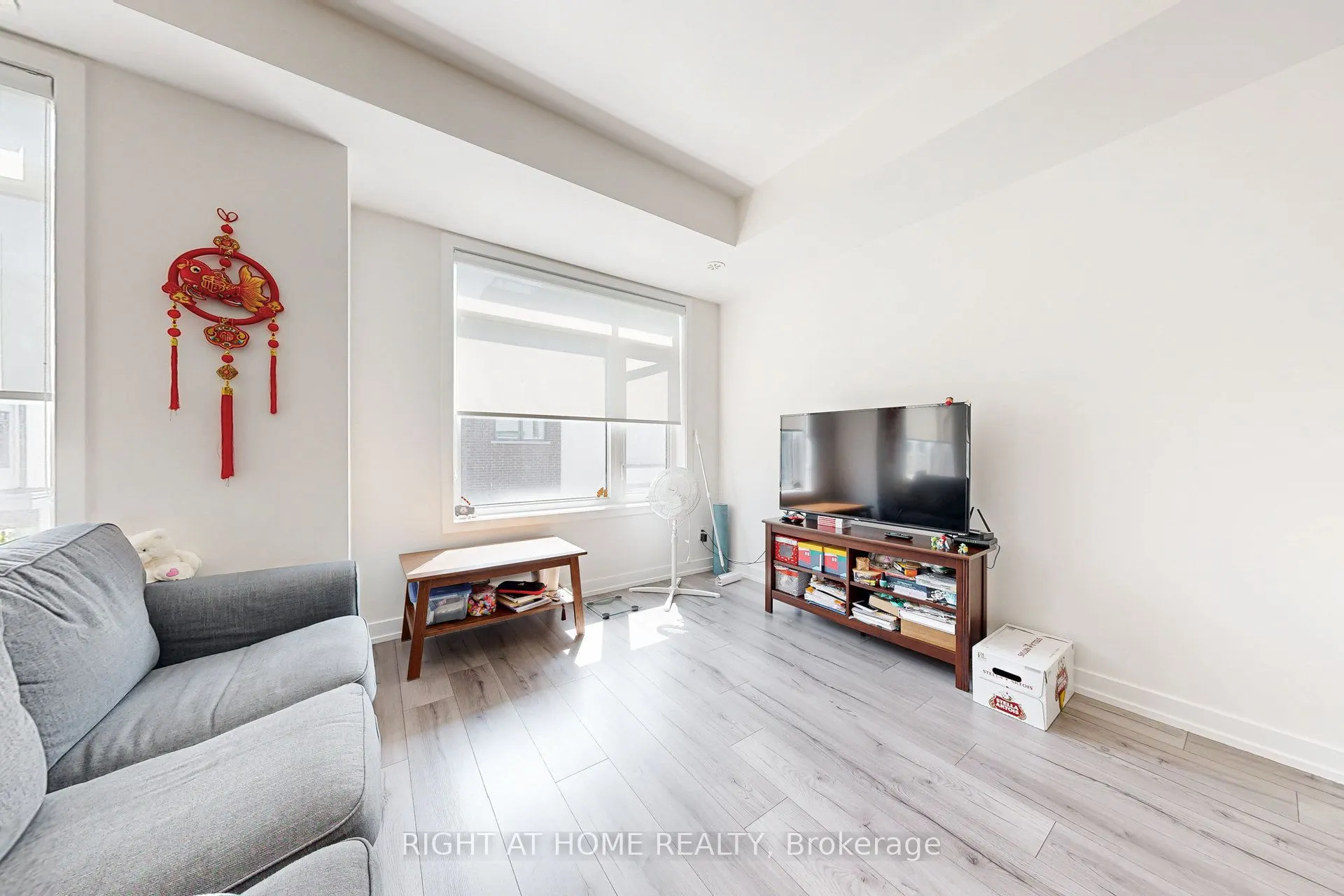 3058 Sixth Line, #313
