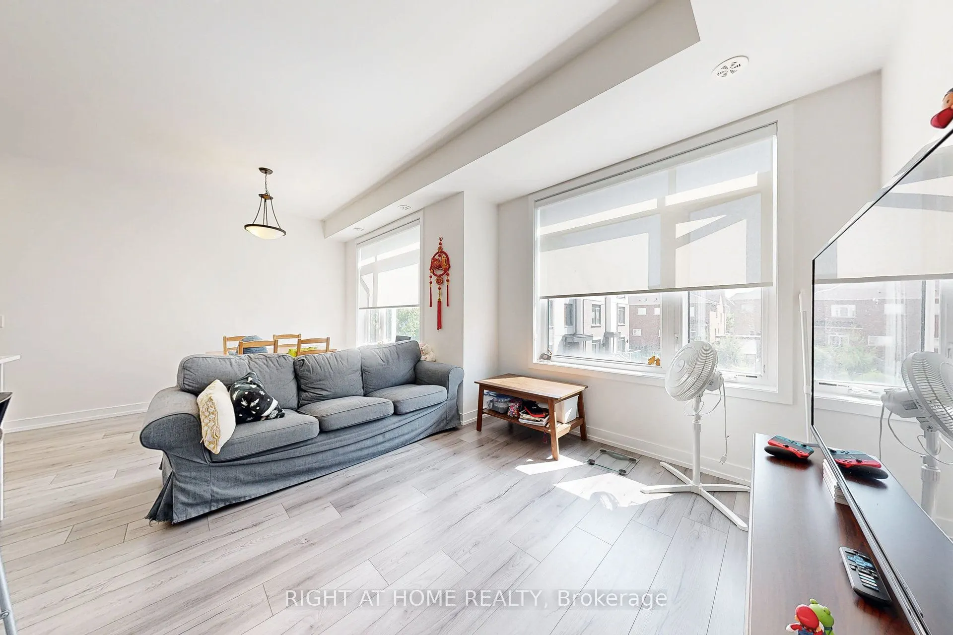 3058 Sixth Line, #313