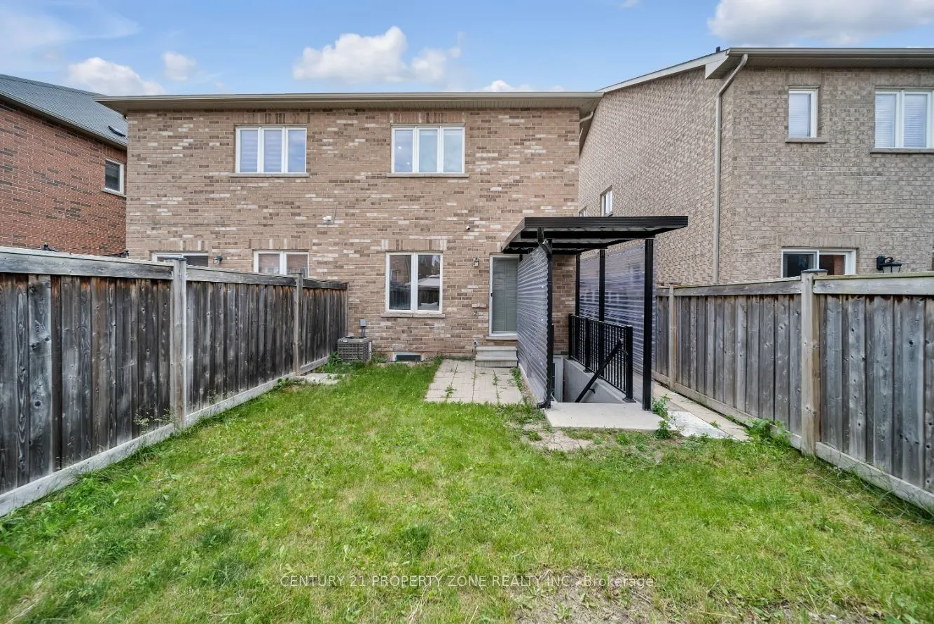 17 Crumlin Crescent