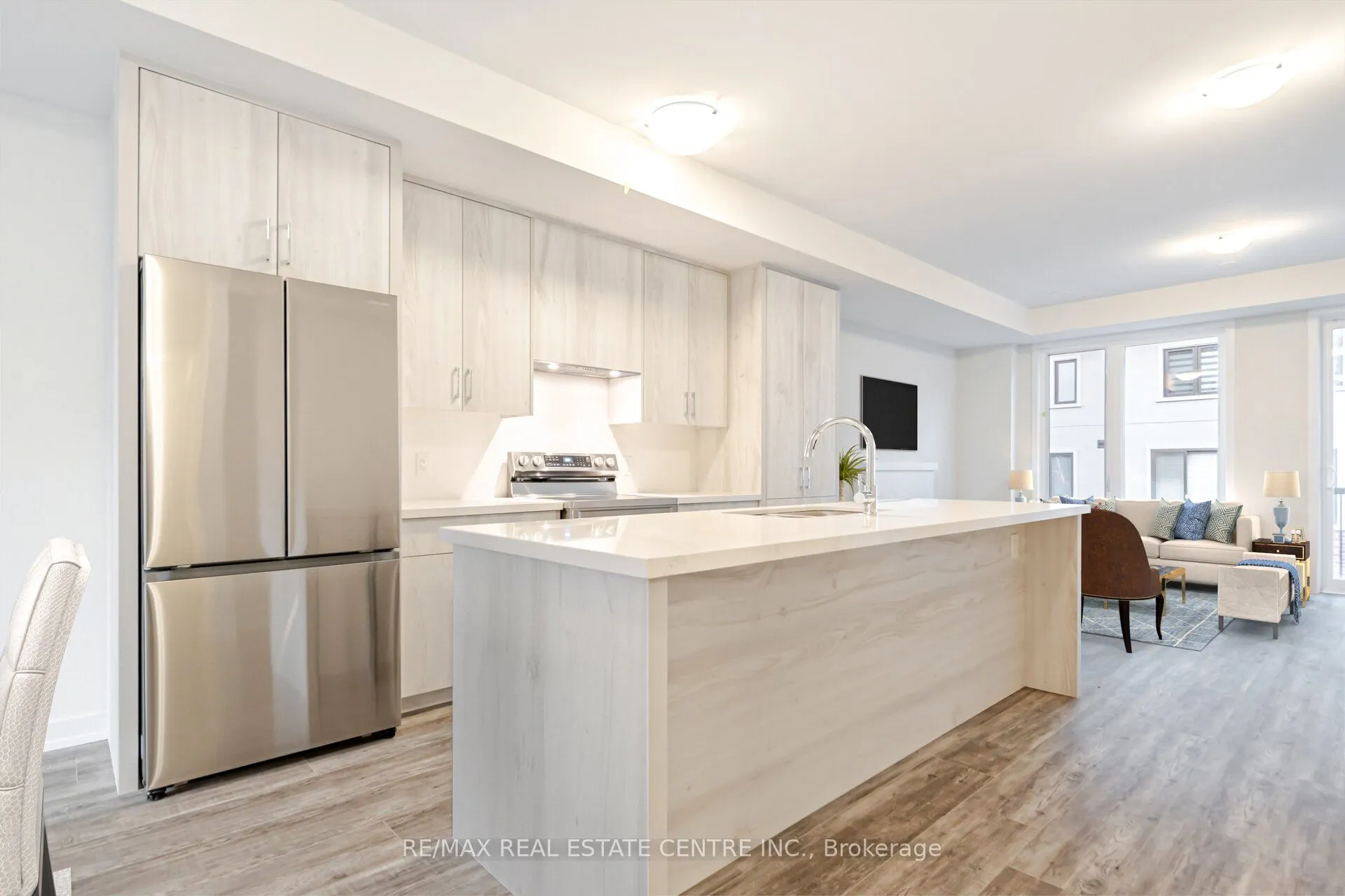 1320 Kobzar Drive