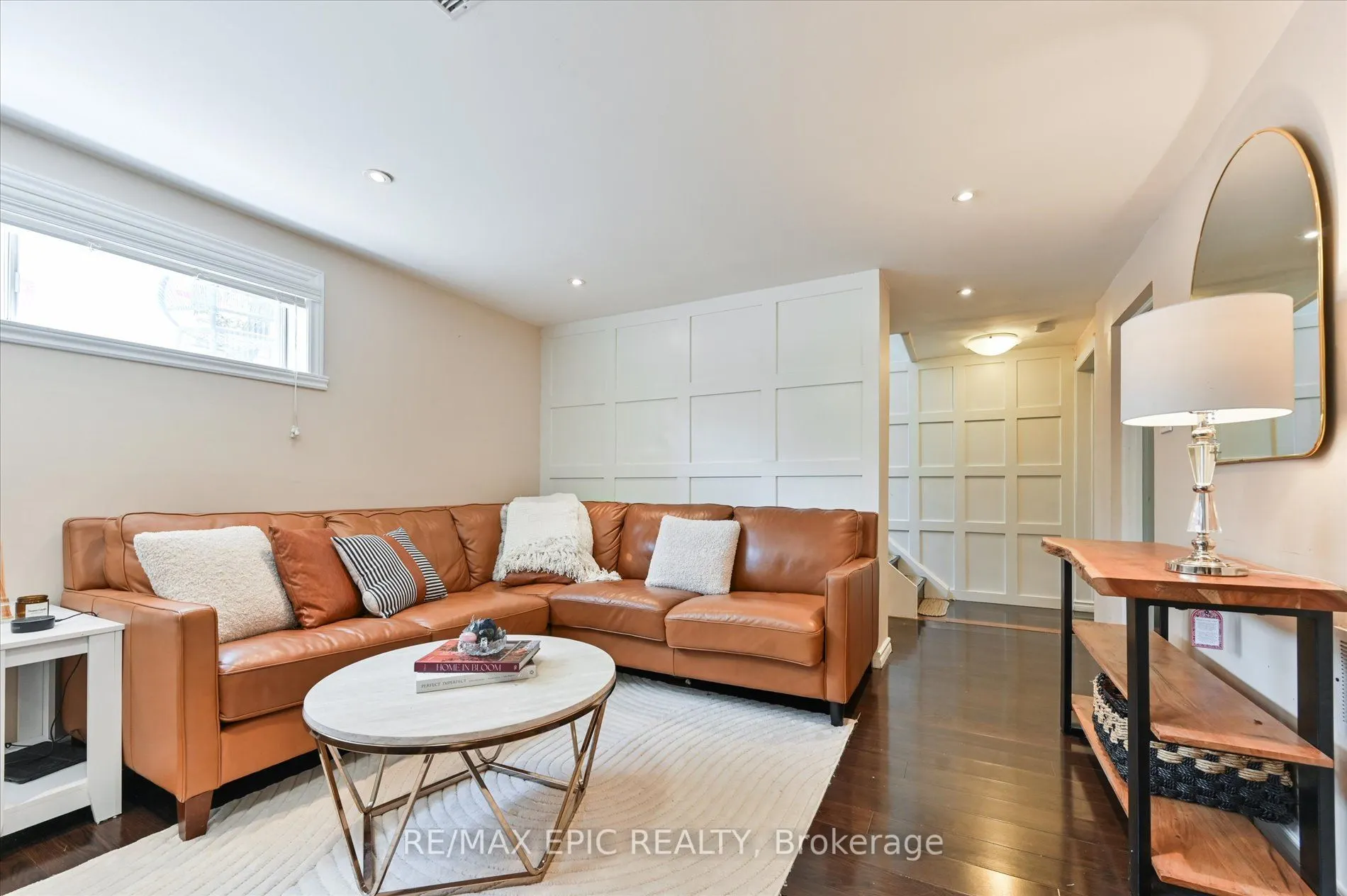 2683 TRUSCOTT Drive, #LOWER